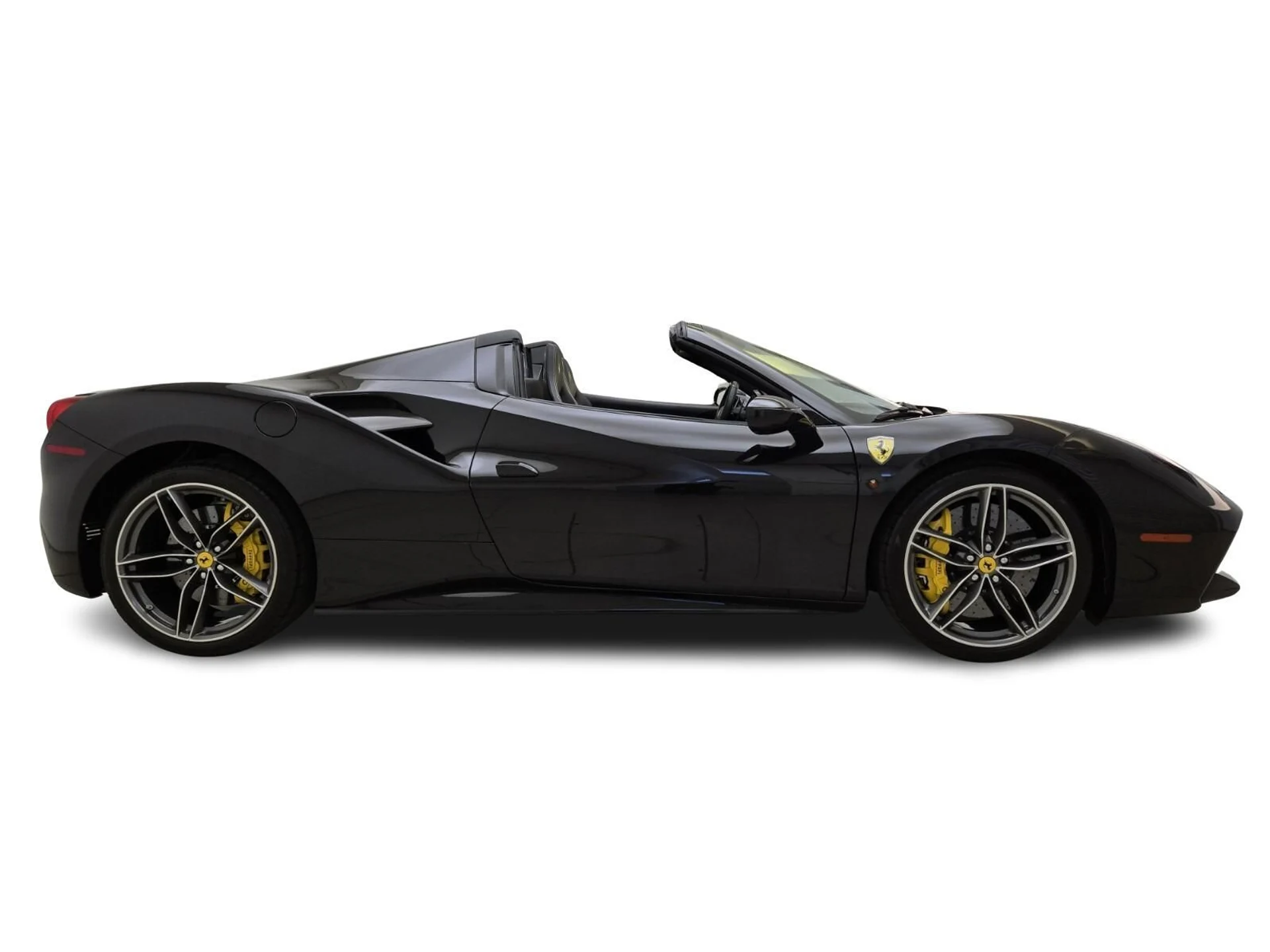 mph005_3248287214_Used_2017_Ferrari_488_Spider_1755156481_7898201660