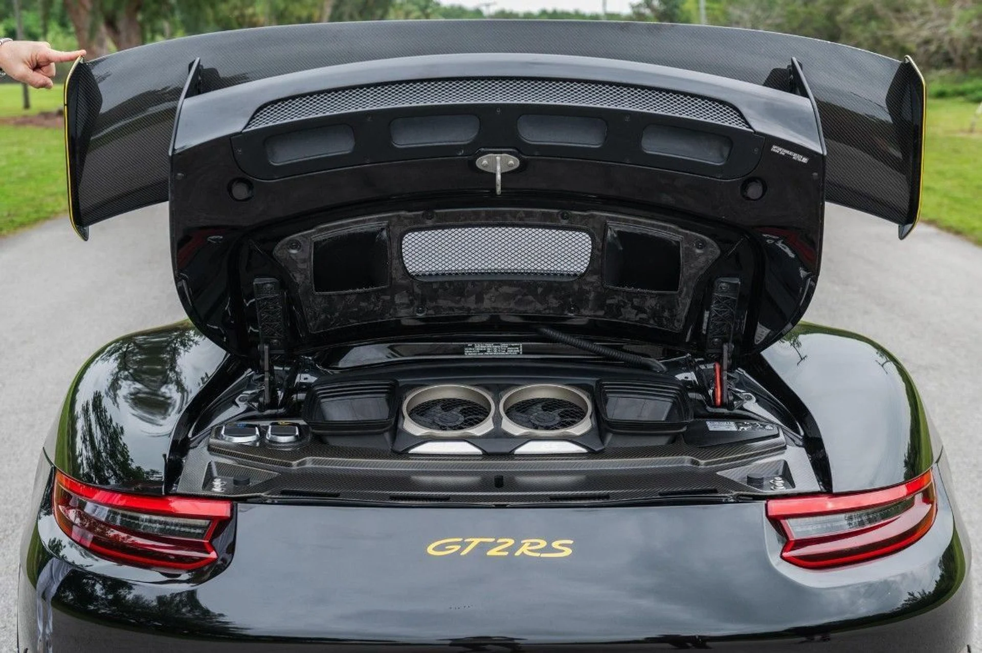 mph005_32713503_2eae6215df17d59cdb4a818cddeee978x_49d30fd323