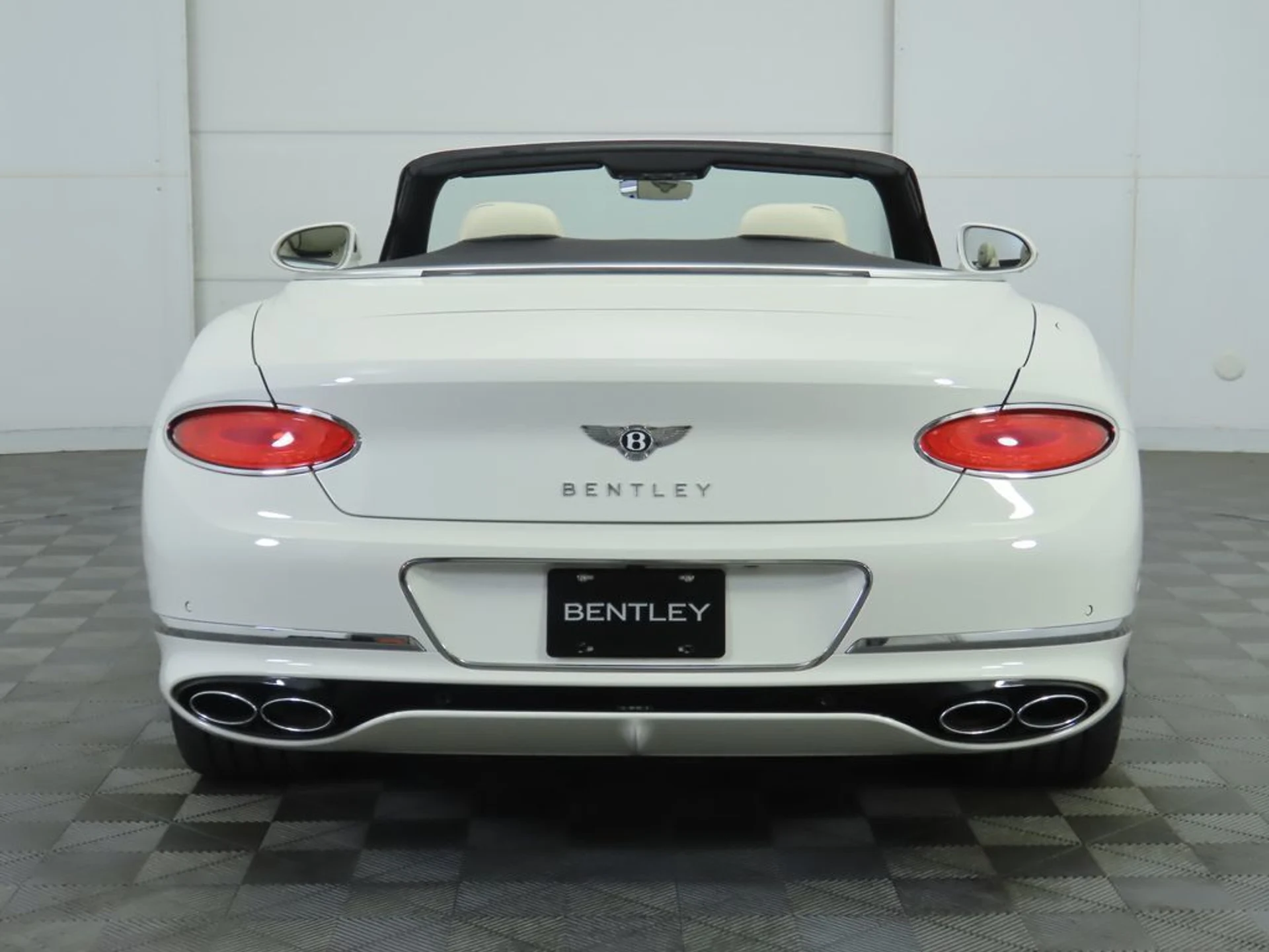 mph005_3284761832_used_2022_bentley_continental_gtmullinerconvertible_8119_22908065_6_1024_01093efcb8