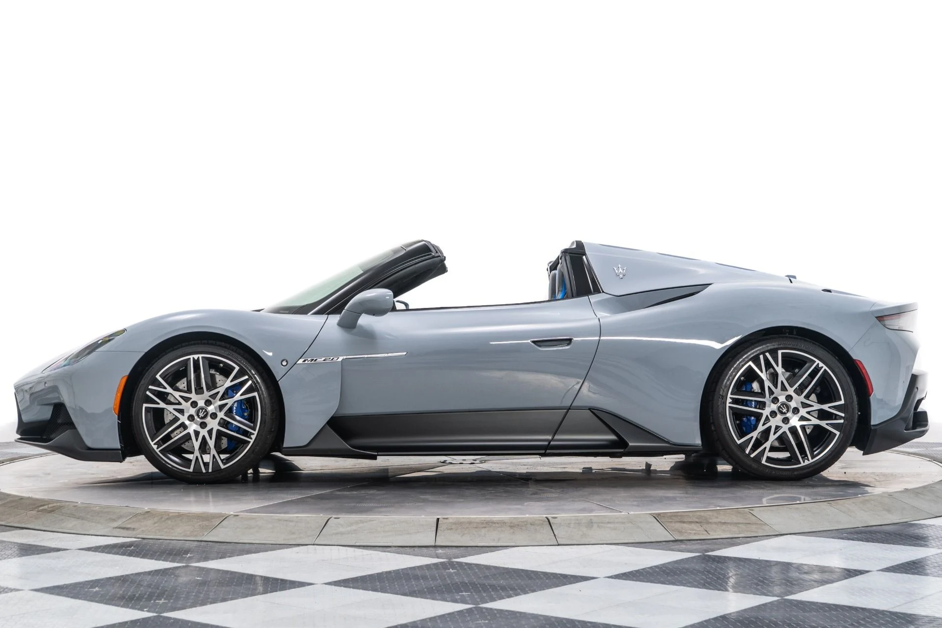 mph005_3285061749_Used_2024_Maserati_MC_20_Cielo_1755530191_20fd209d90