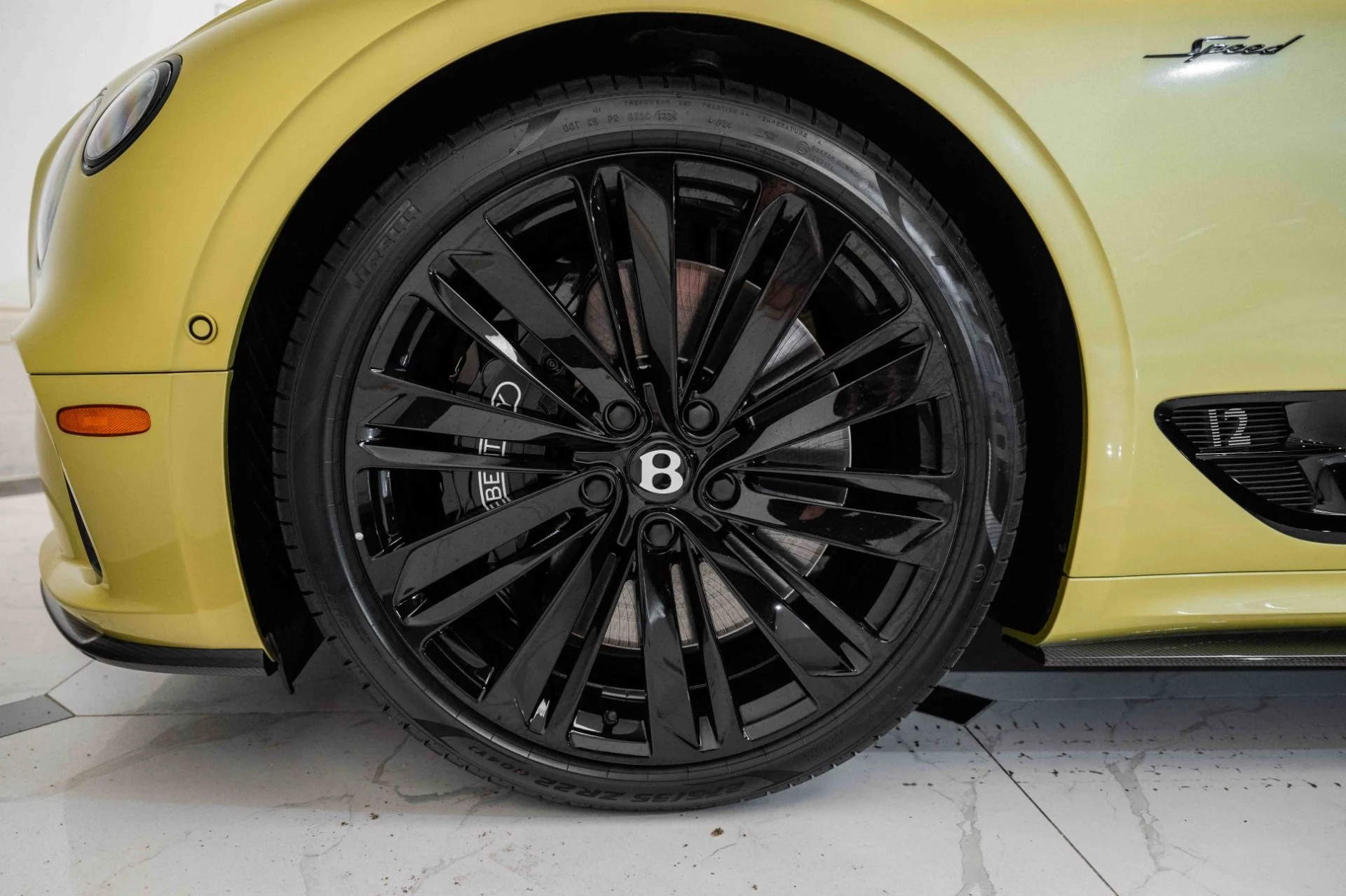 mph005_3285260398_Used_2024_Bentley_Continental_GT_Speed_1718899398_fdb798c6d5