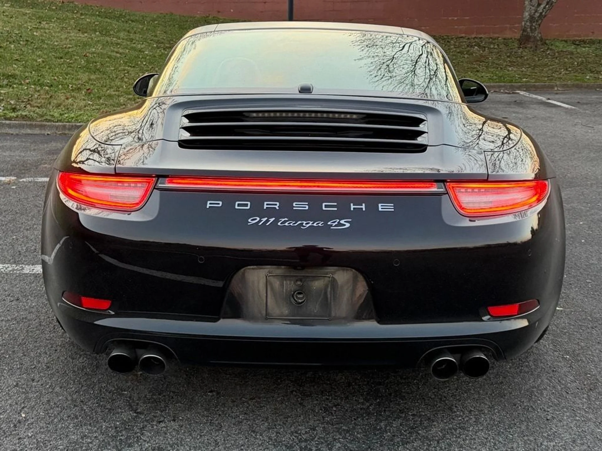 mph005_3287972589_d171ea7f88a2c07d77e4329febaa2c23x_907834d60b