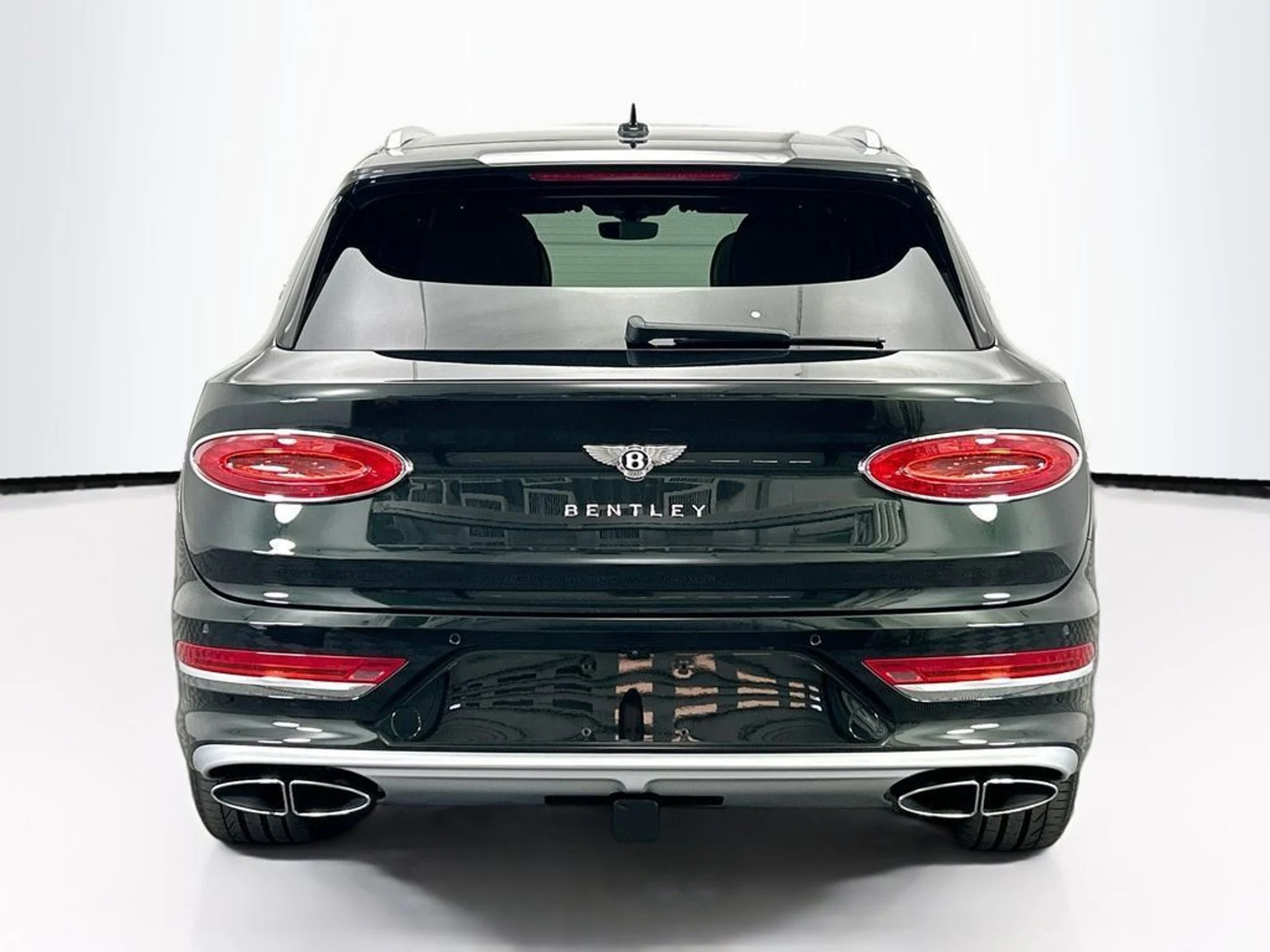 mph005_3288153868_used_2025_bentley_bentayga_ewb_v8awd_8119_22989350_6_1024_288cf9c0b4