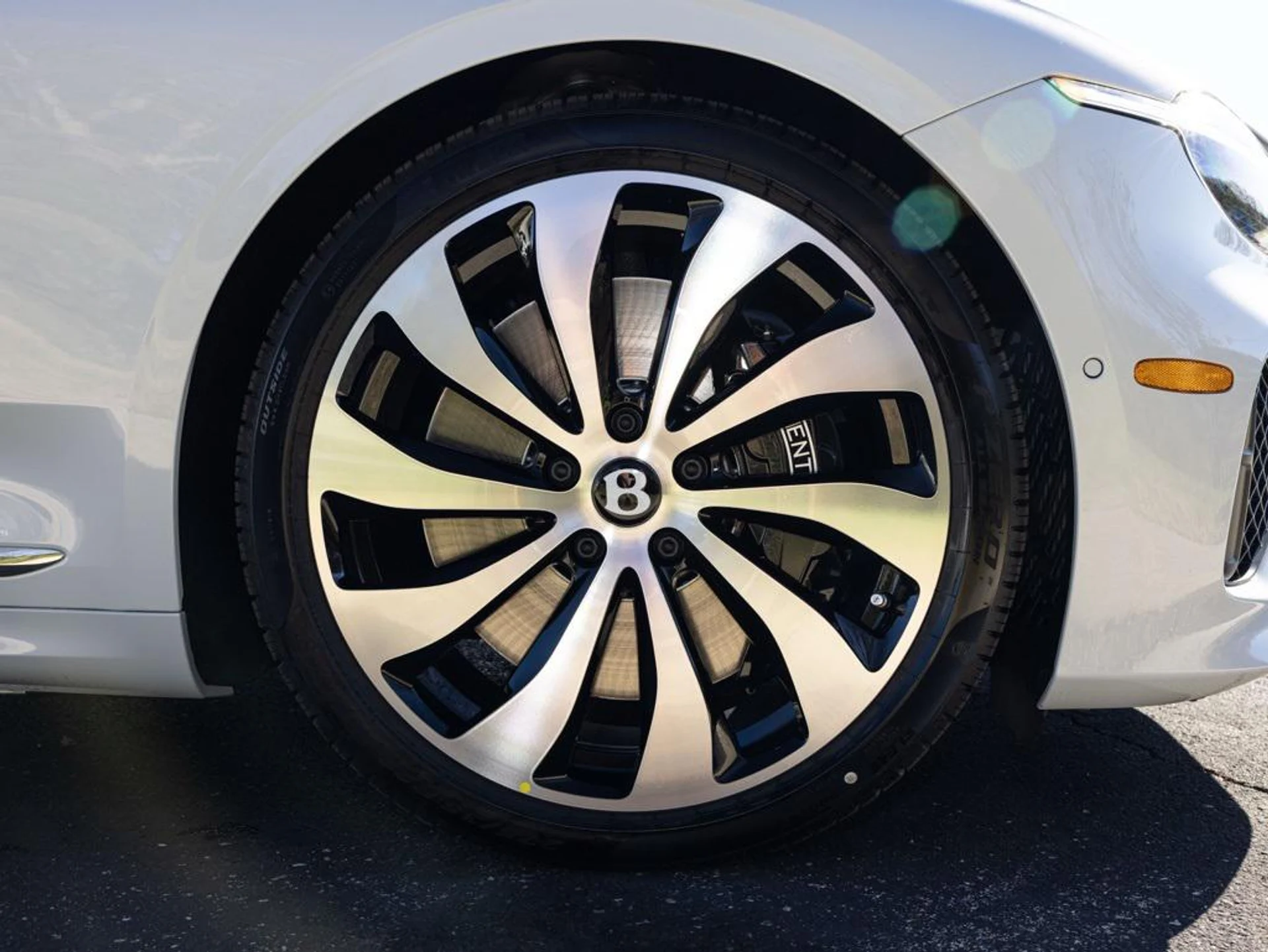 mph005_3291839591_477125130_692934cf9b00833c2783f876_e1df330da4