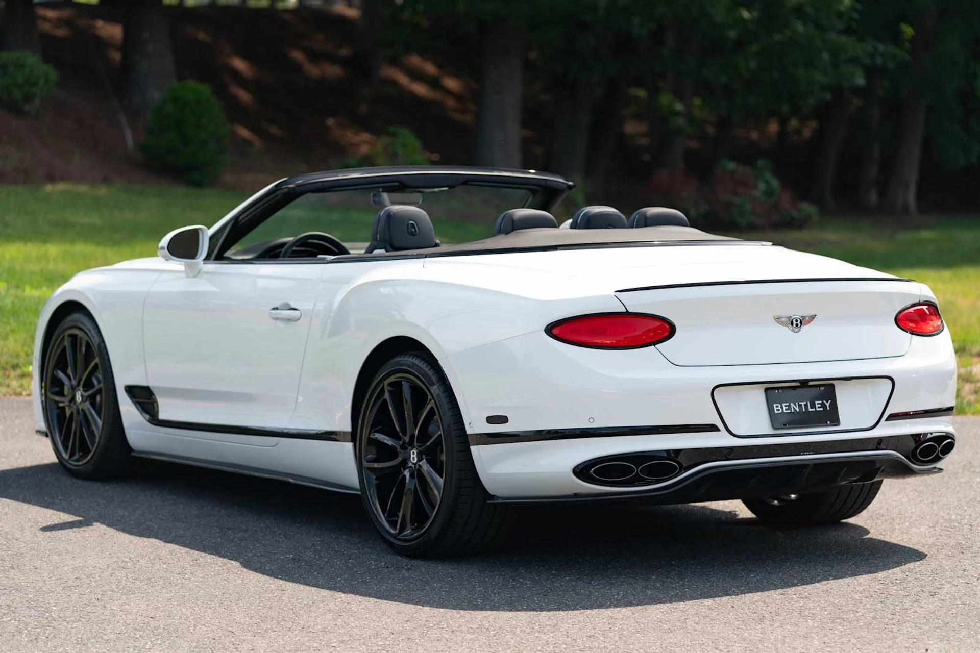 mph005_3315204860_ccc2f9f2a1428cfabe8fa7a819382effx_413ddd545c