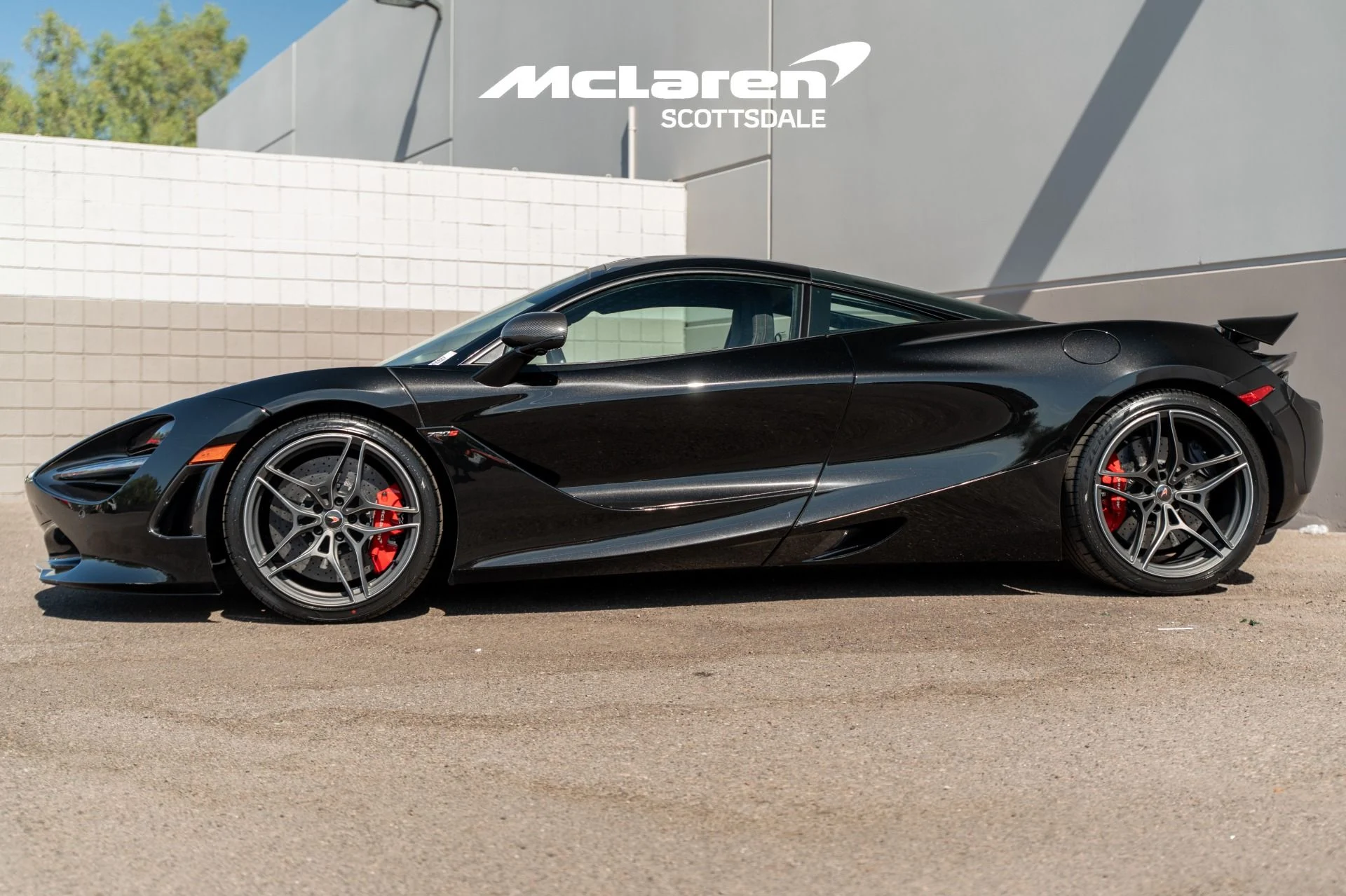 mph005_3322758680_Used_2018_MCLAREN_720_S_1754612333_ef05e84171