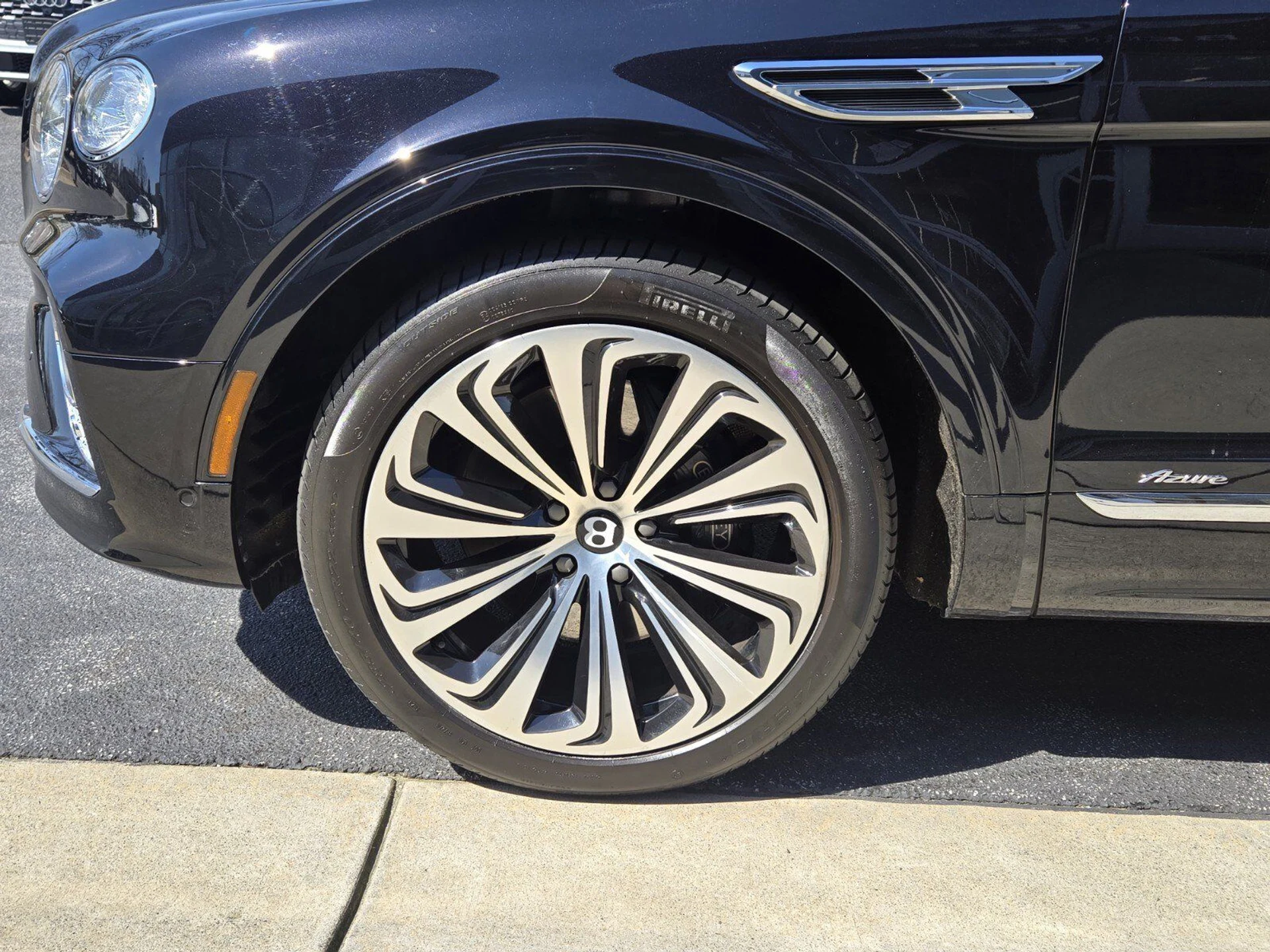 mph005_332345418_ca29a3ac1d5a48bb73e2a82b997e63c8x_9d57b912e5