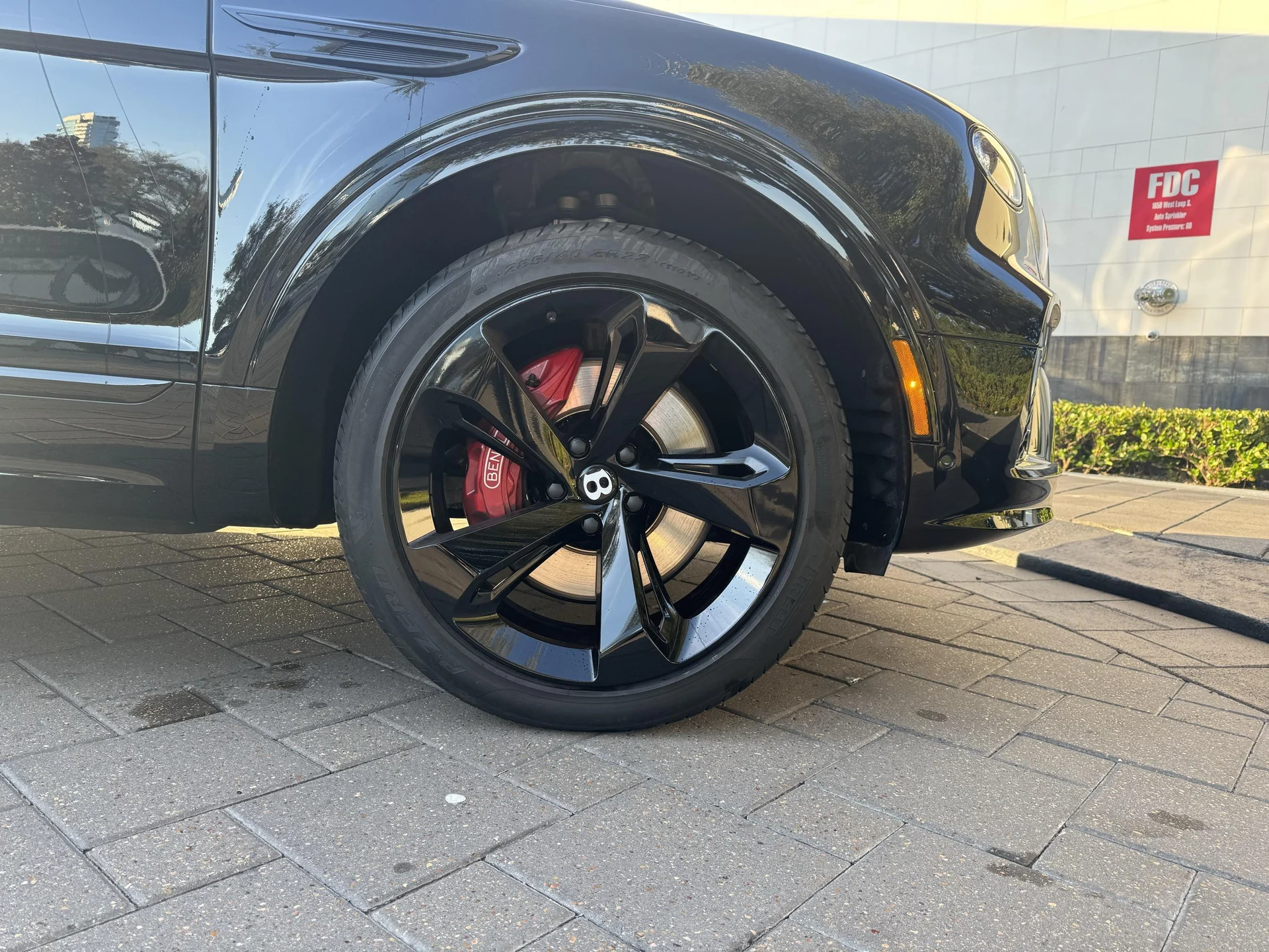 mph005_3333039257_492202244_697ced06f27774857f820a7d_307bba01c1