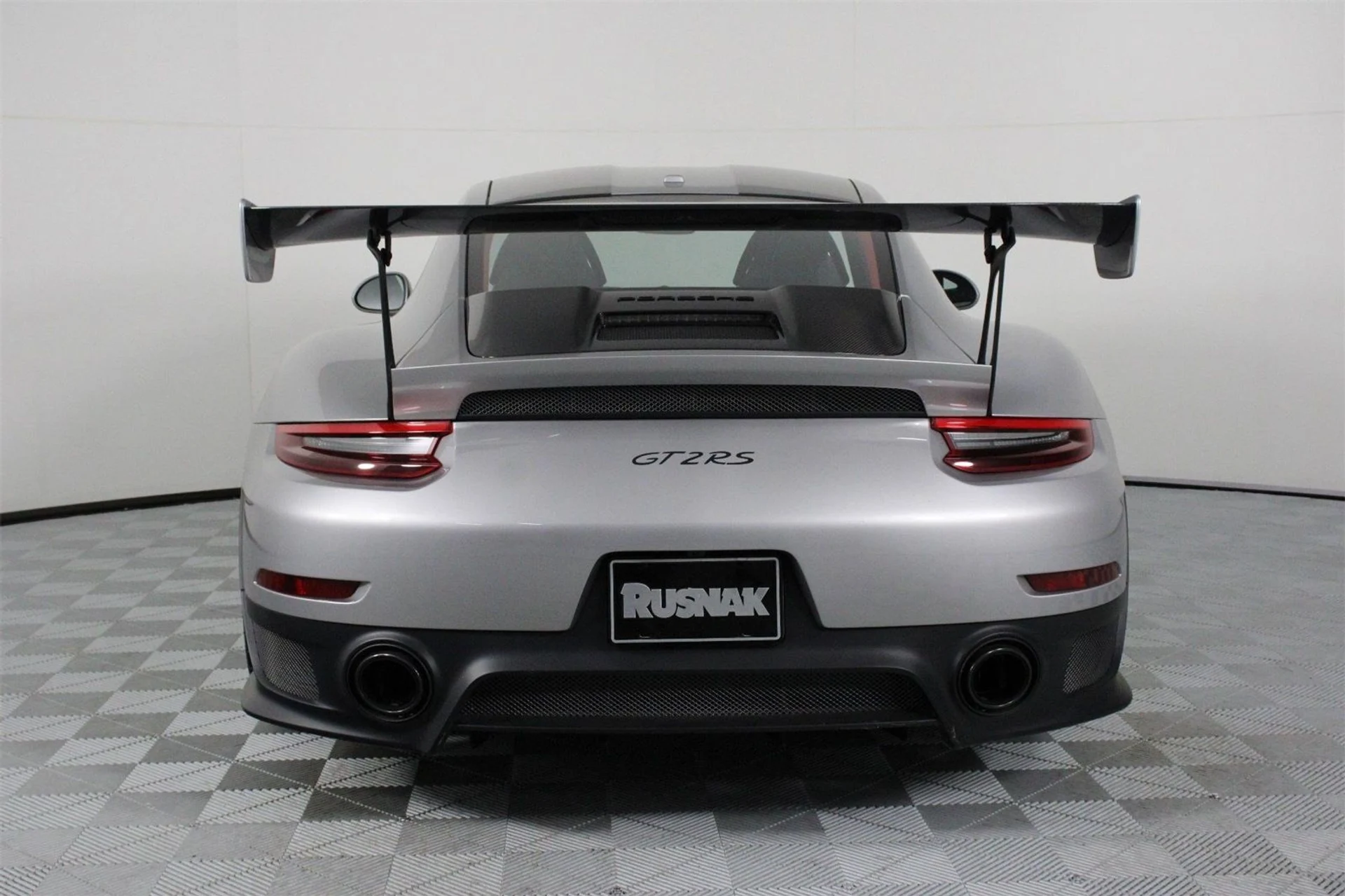 mph005_3334013727_442e2a574b3fe1d33542ca27dd062ffb_c8f6ed0047