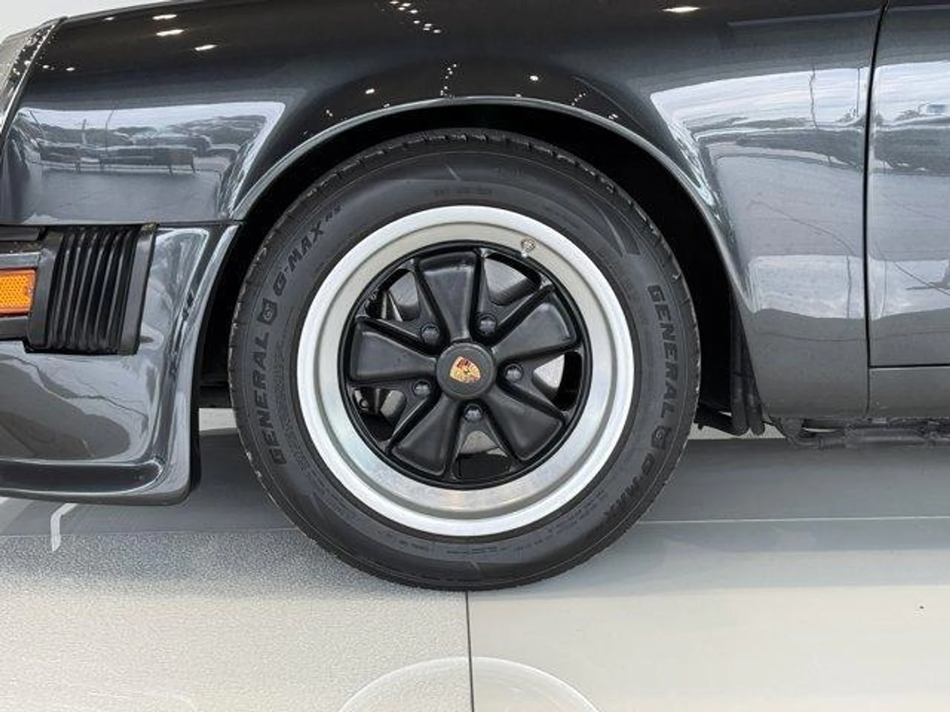 mph005_3334237808_l22_EQE_RV_7jqj3_Gt_Enb_Dq_JX_53_XY_457c16cc62