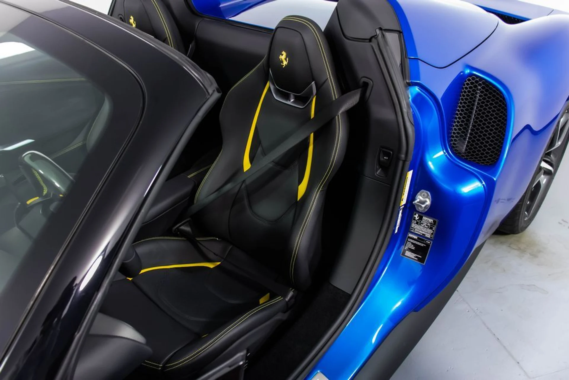 mph005_3338990266_d66aa5be154dc20d254d91014daf46d4x_13637e6a84