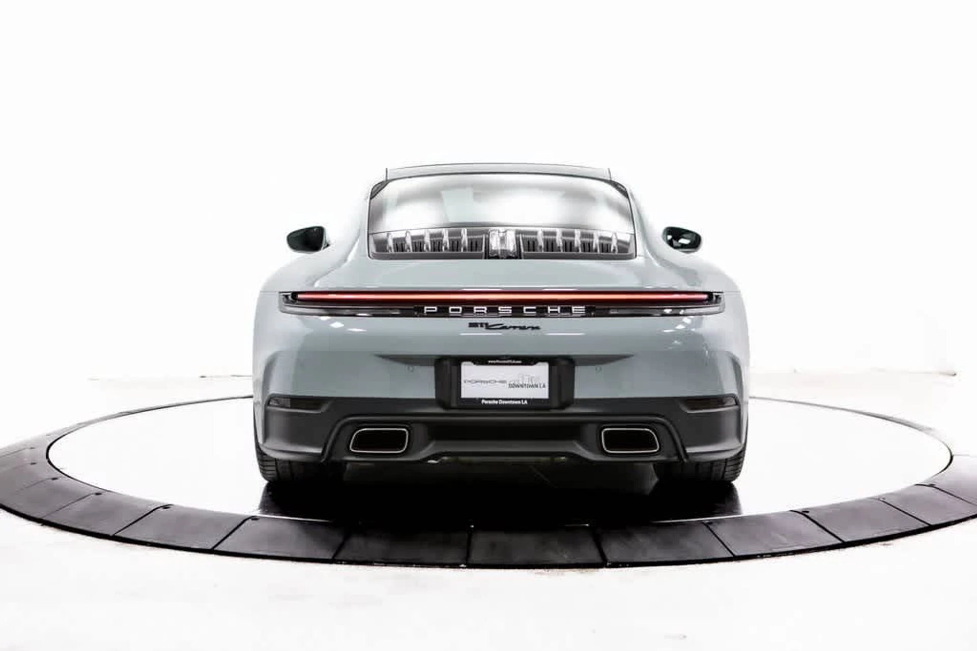 mph005_334060616_7438fa5c5127f744711ba9af3add94edx_a1aa1fb98d