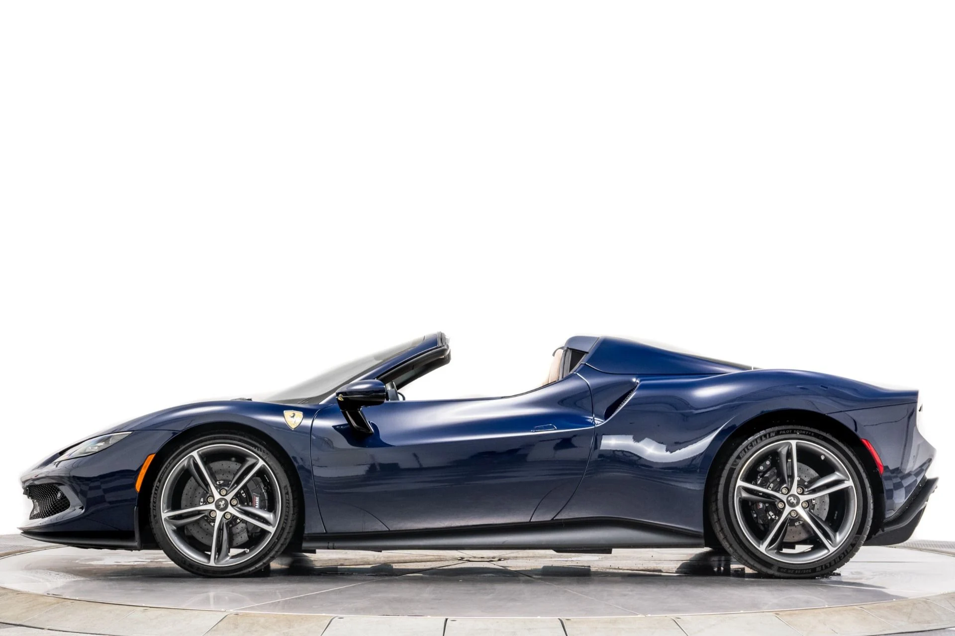 mph005_3341184443_Used_2024_Ferrari_296_GTS_1790348113_bf7ee29a5c