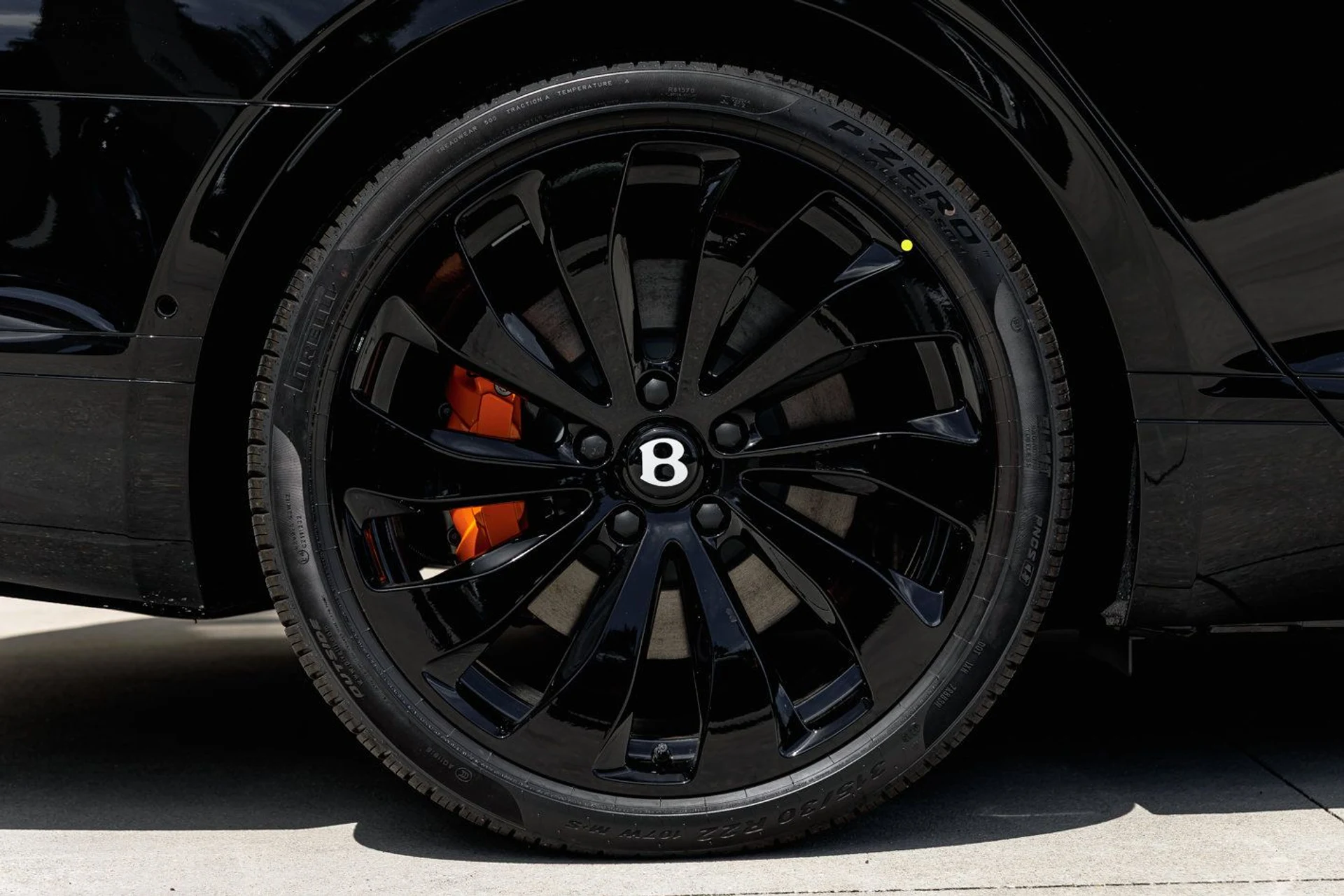 mph005_3346556073_e99569d867f303b82132672b426b456ex_c809a9688d