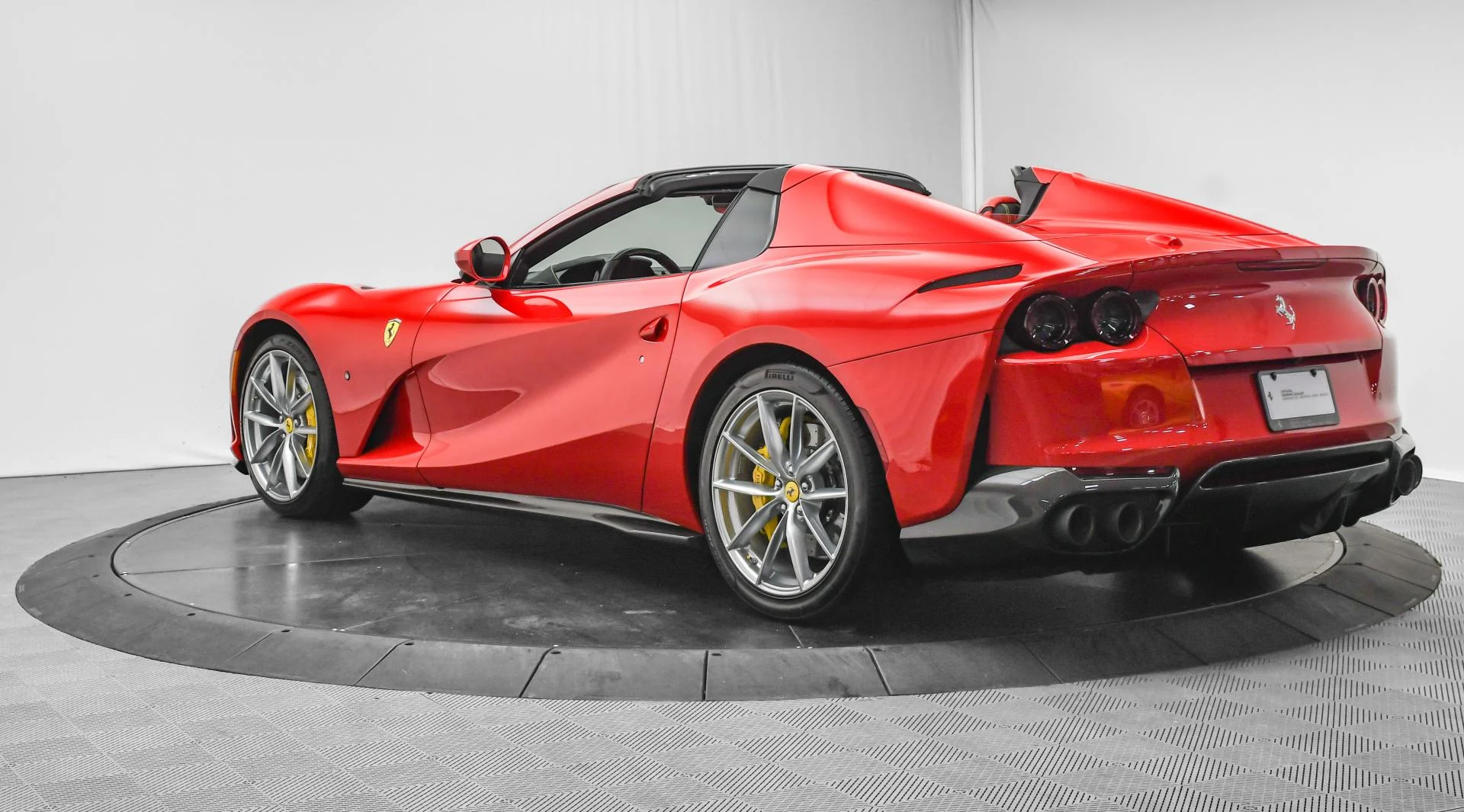 mph005_3348017472_Used_2021_Ferrari_812_GTS_1753257383_cb9519cd8f