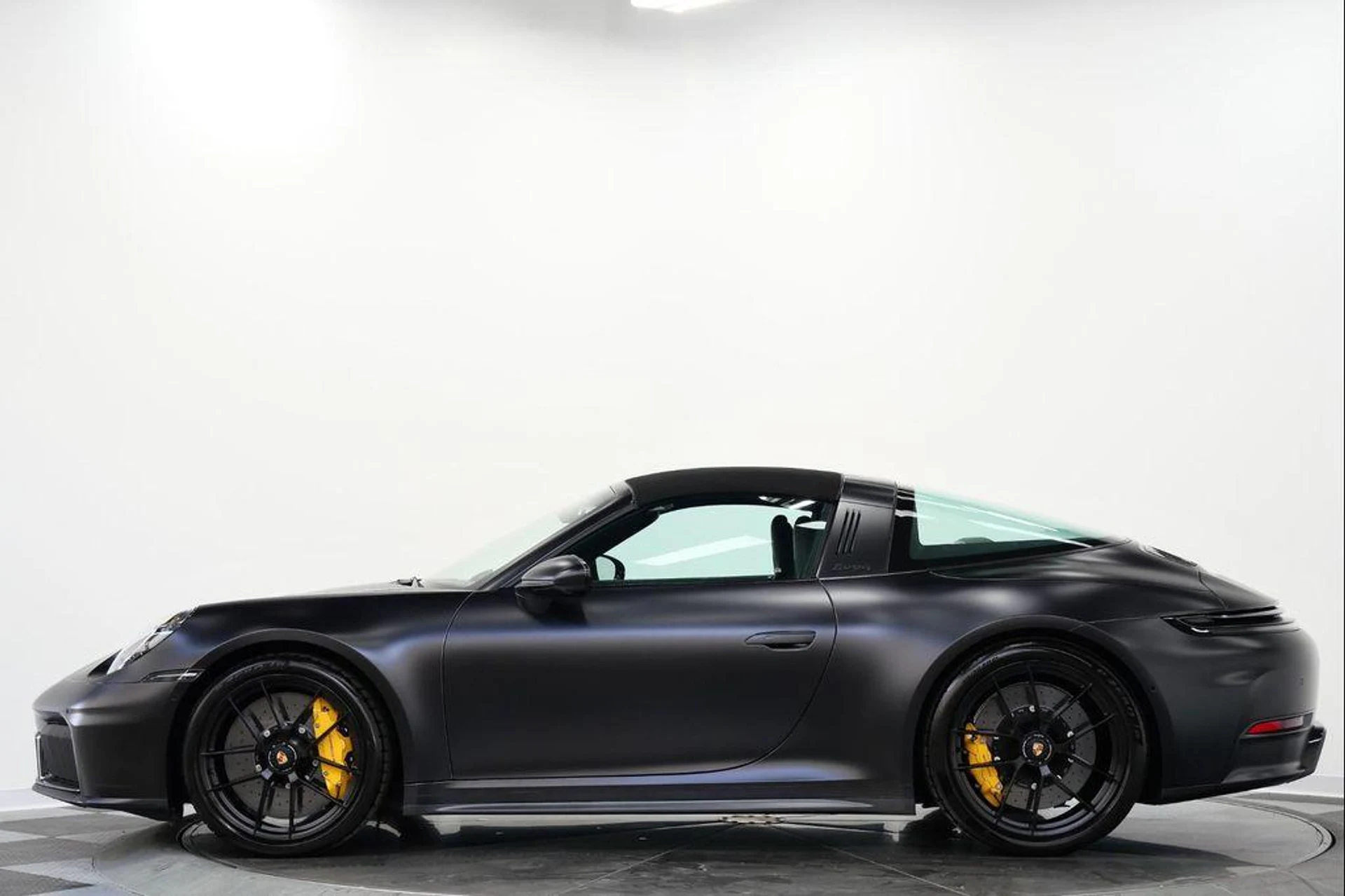 mph005_3349520583_i_ZD_Tg_i_Pz_Hn3i_C_If9ix704v_IAQ_4_77aa49c50d