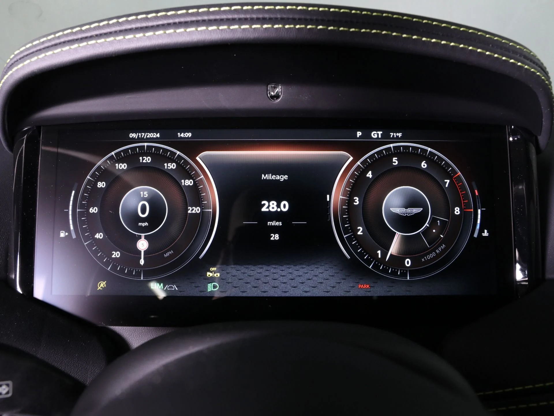 mph005_3351405383_New_2025_Aston_Martin_DB_12_1763585556_3678fe91e4