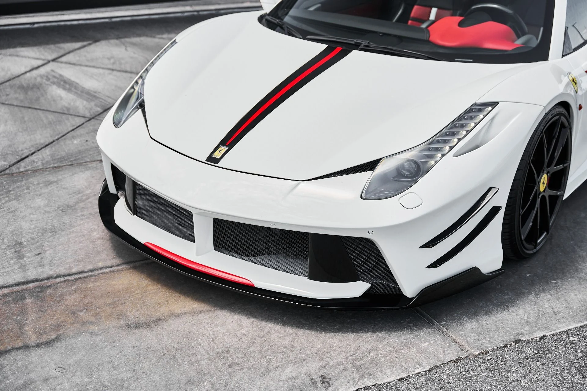 mph005_336088375_Used_2014_Ferrari_458_Spider_Base_1781828184_f033012d04