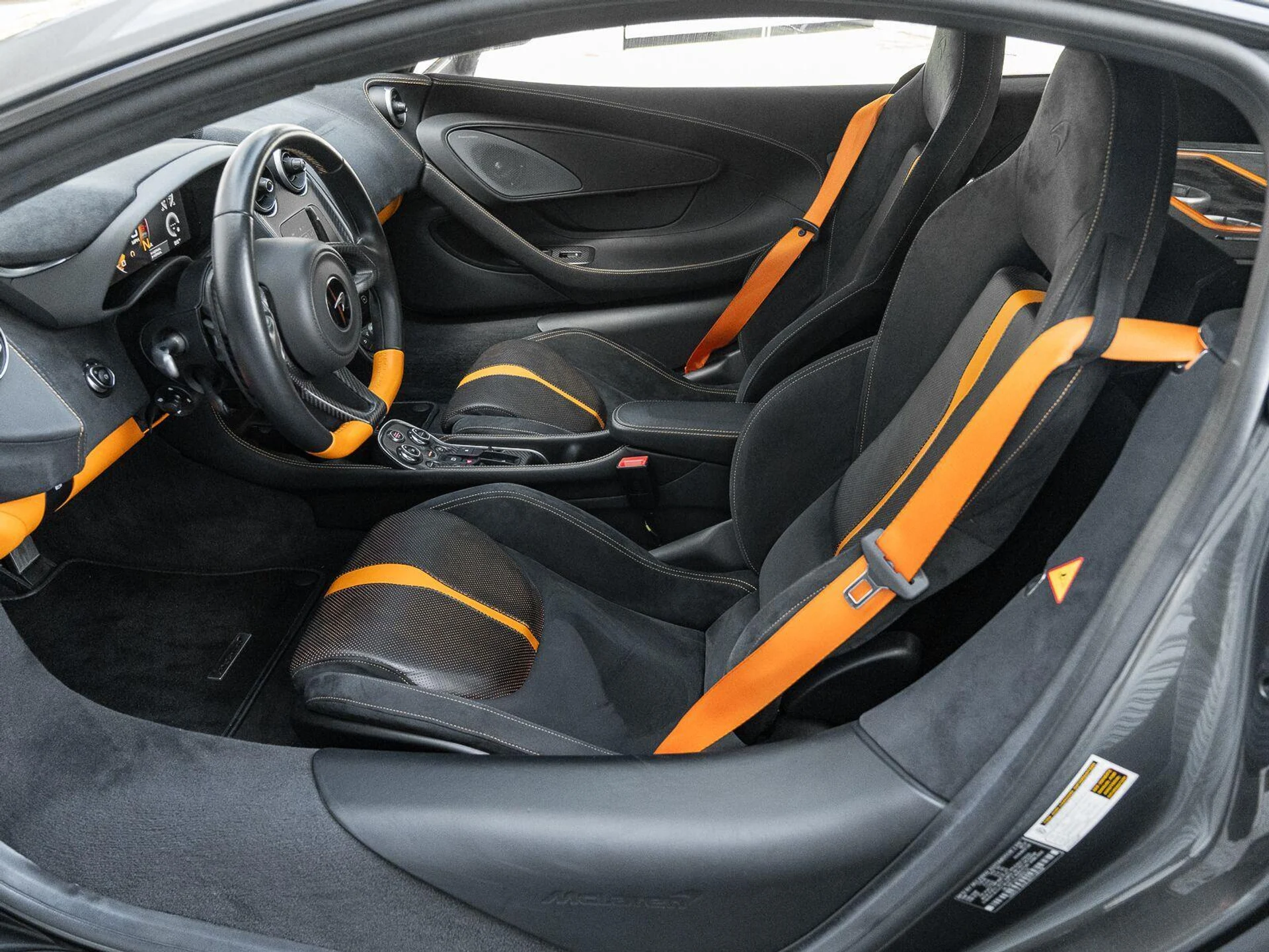 mph005_3361190771_Used_2019_Mc_Laren_570_GT_Coupe_1785532134_d2c96c8862