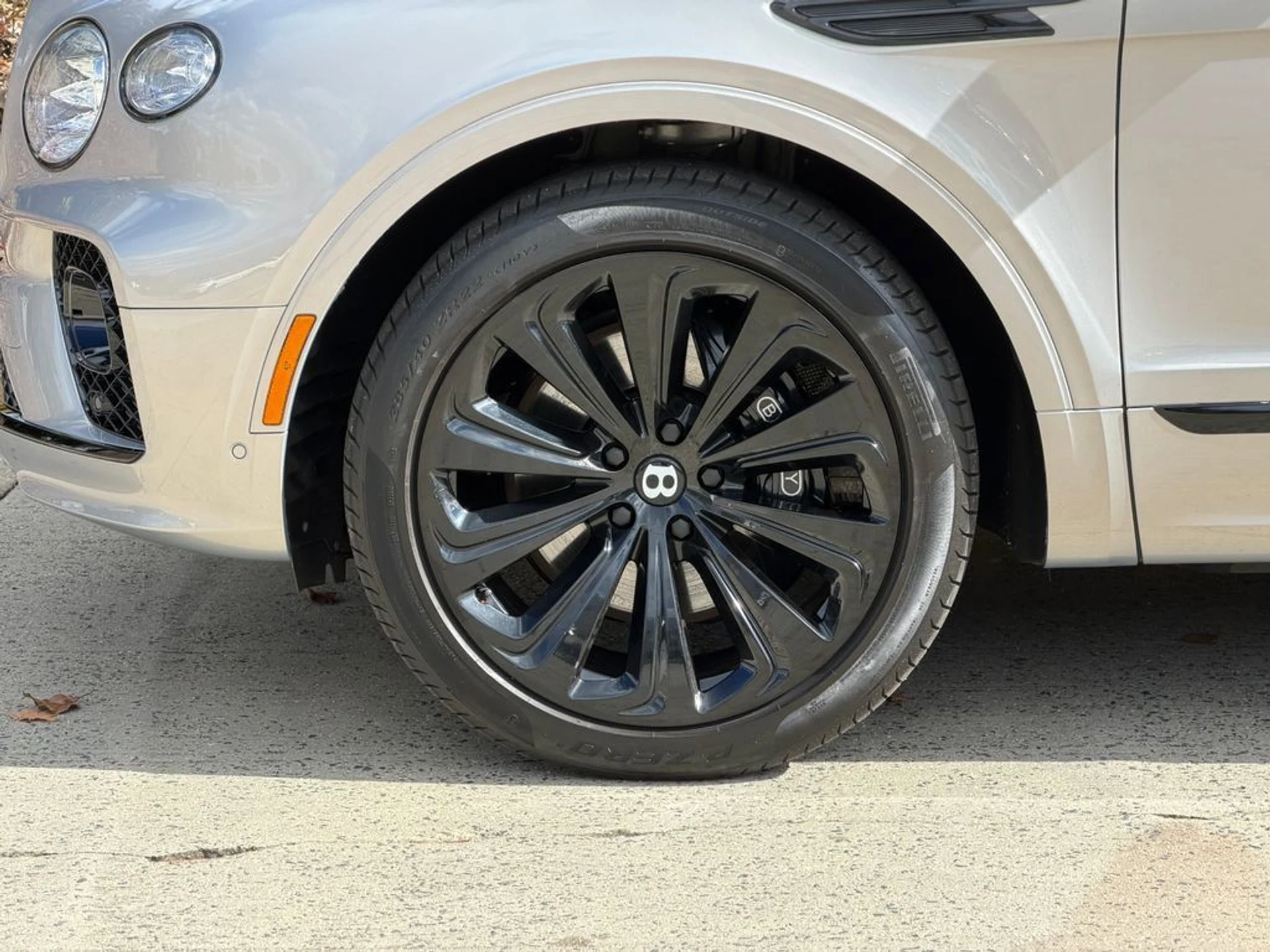 mph005_3364013582_a1658595844a4e0a8760915e559596fb_0521684336