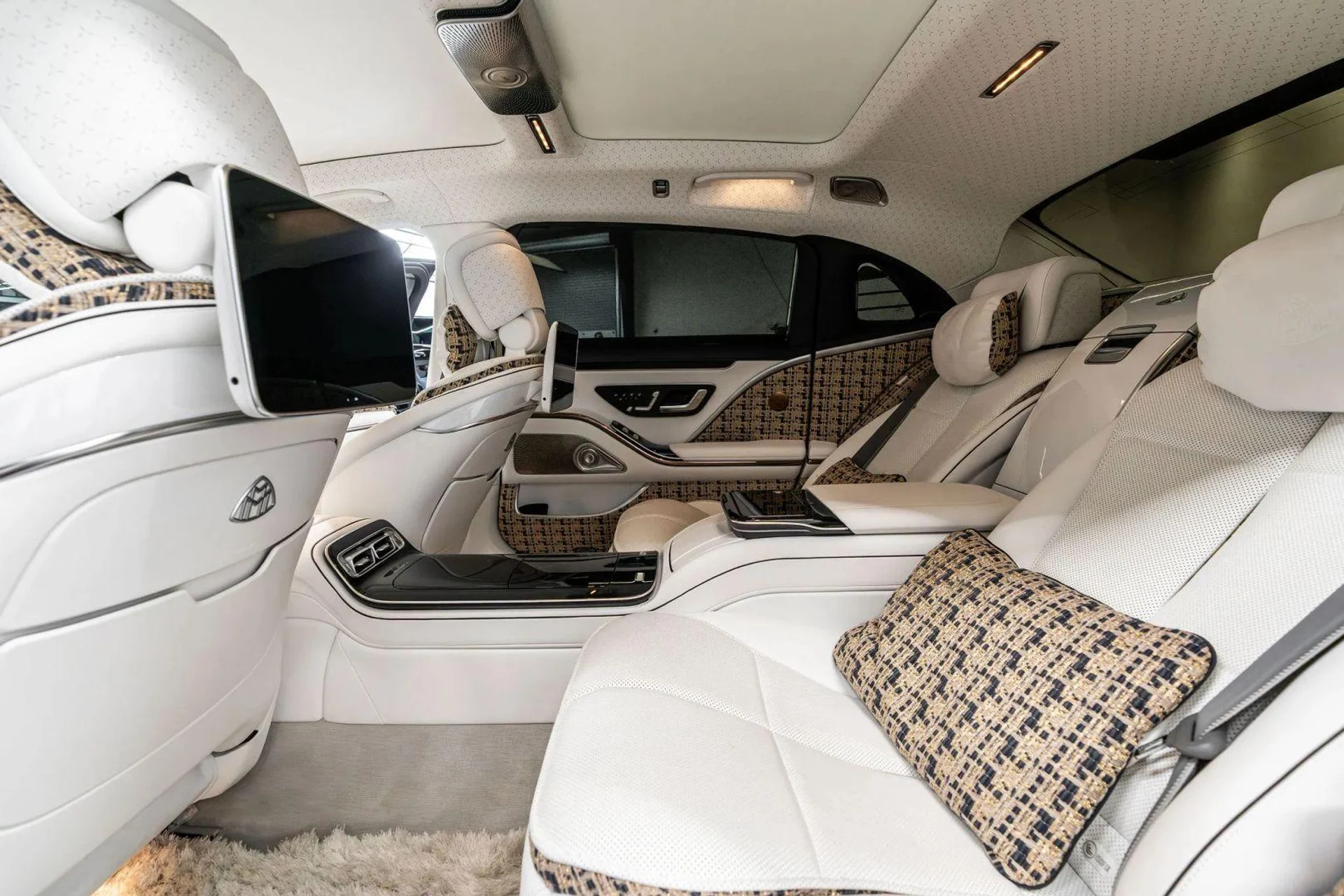 mph005_3367213837_Used_2023_Mercedes_Benz_Mercedes_Maybach_S_Class_S_680_4_MATIC_Sedan_4_D_1784824192_786e1ec85e