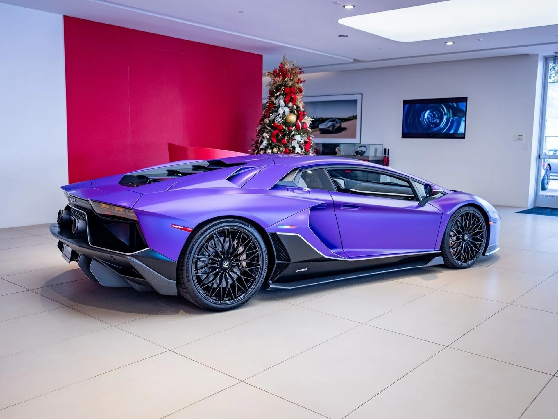 mph005_3371489396_6_ce8f97db7b