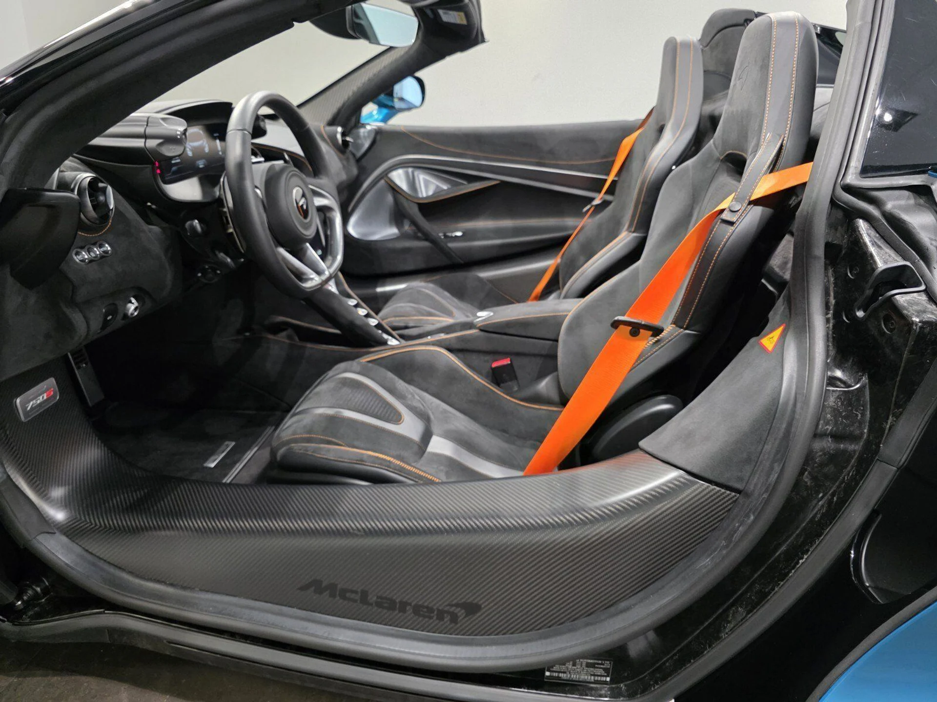 mph005_3376814772_34a9d77b1253cdd7de0b5c111daf2a71_a2a67ceaba