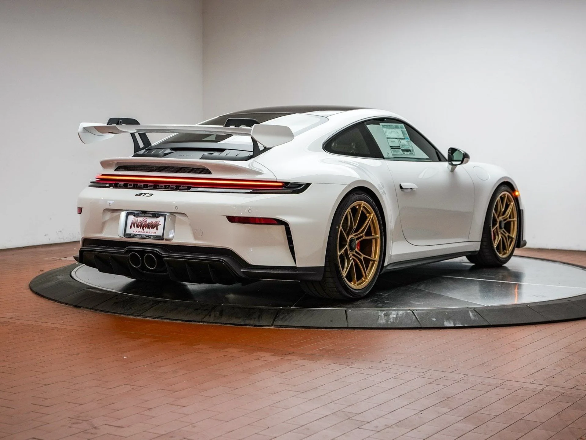 mph005_3377118812_4f06912fdf56cd12f32178c3db553537x_7f8f88e327