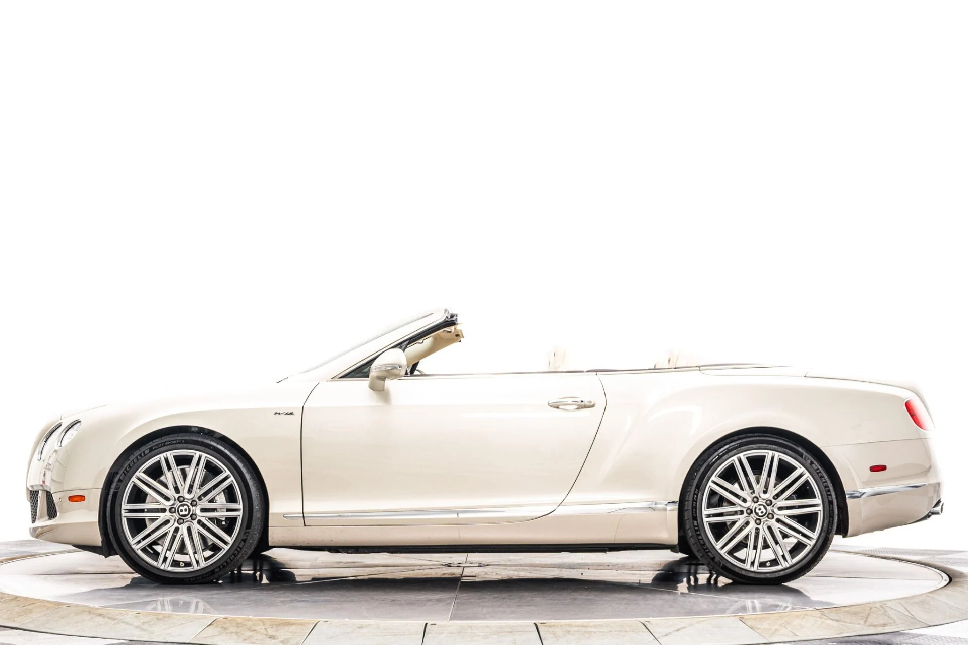 mph005_3378210696_Used_2014_Bentley_Continental_GTC_Speed_Low_Miles_Extended_Veneers_Classic_Color_Combination_1785352164_ca6057399a