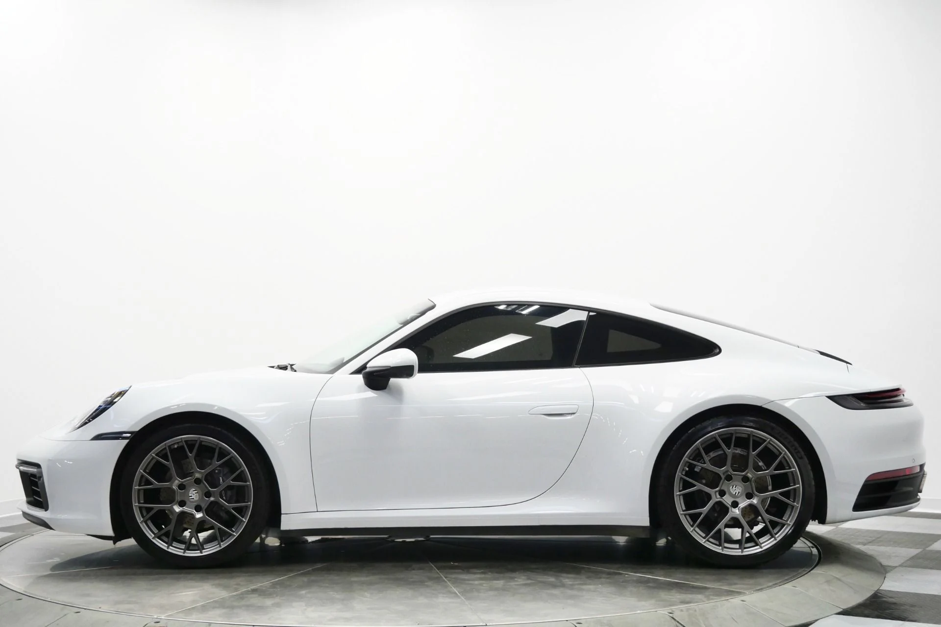 mph005_3388373825_Used_2020_Porsche_911_Carrera_Premium_Package_Leather_Interior_Package_1773071212_836700751f