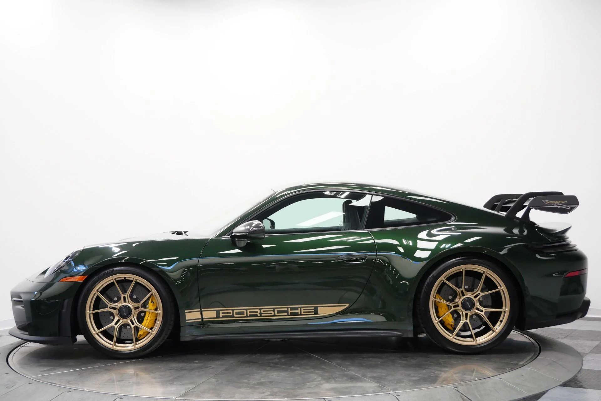 mph005_3392169367_Used_2026_Porsche_911_GT_3_Weissach_Package_6_Speed_Manual_Delivery_Miles_1773426266_5b9881376d