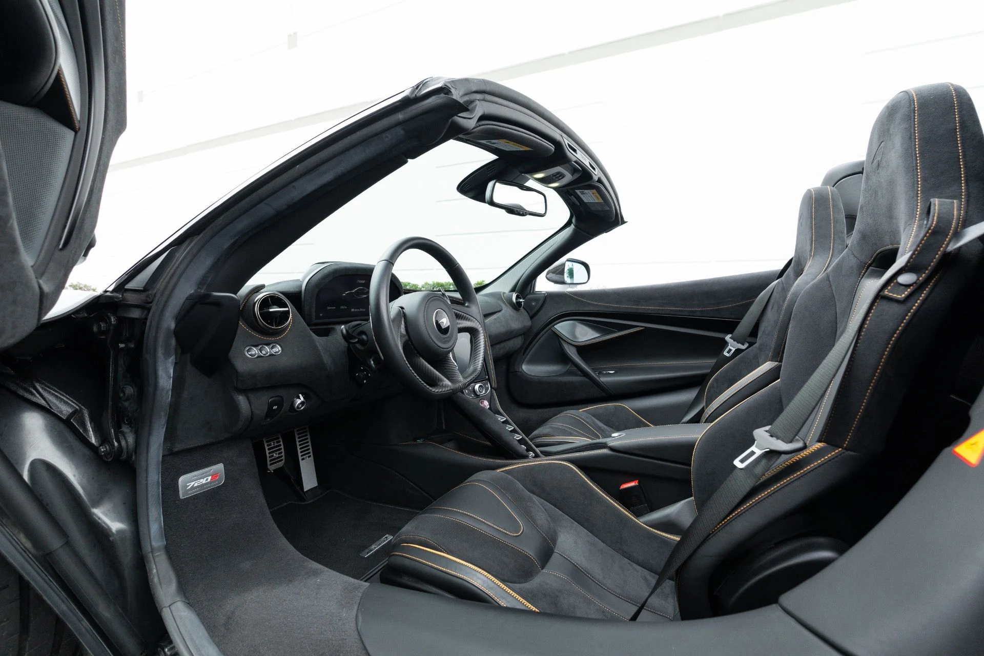 mph005_3396242615_Used_2022_Mc_Laren_720_S_Spider_Performance_1776703279_d59ce0d53f