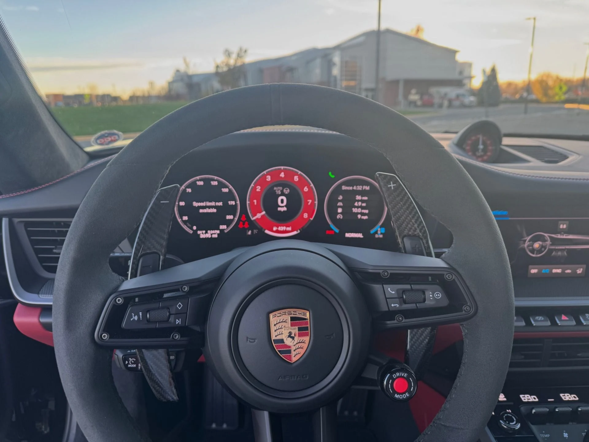 mph005_340763841_Used_2025_Porsche_911_Carrera_S_1762195397_28d69f2d0e