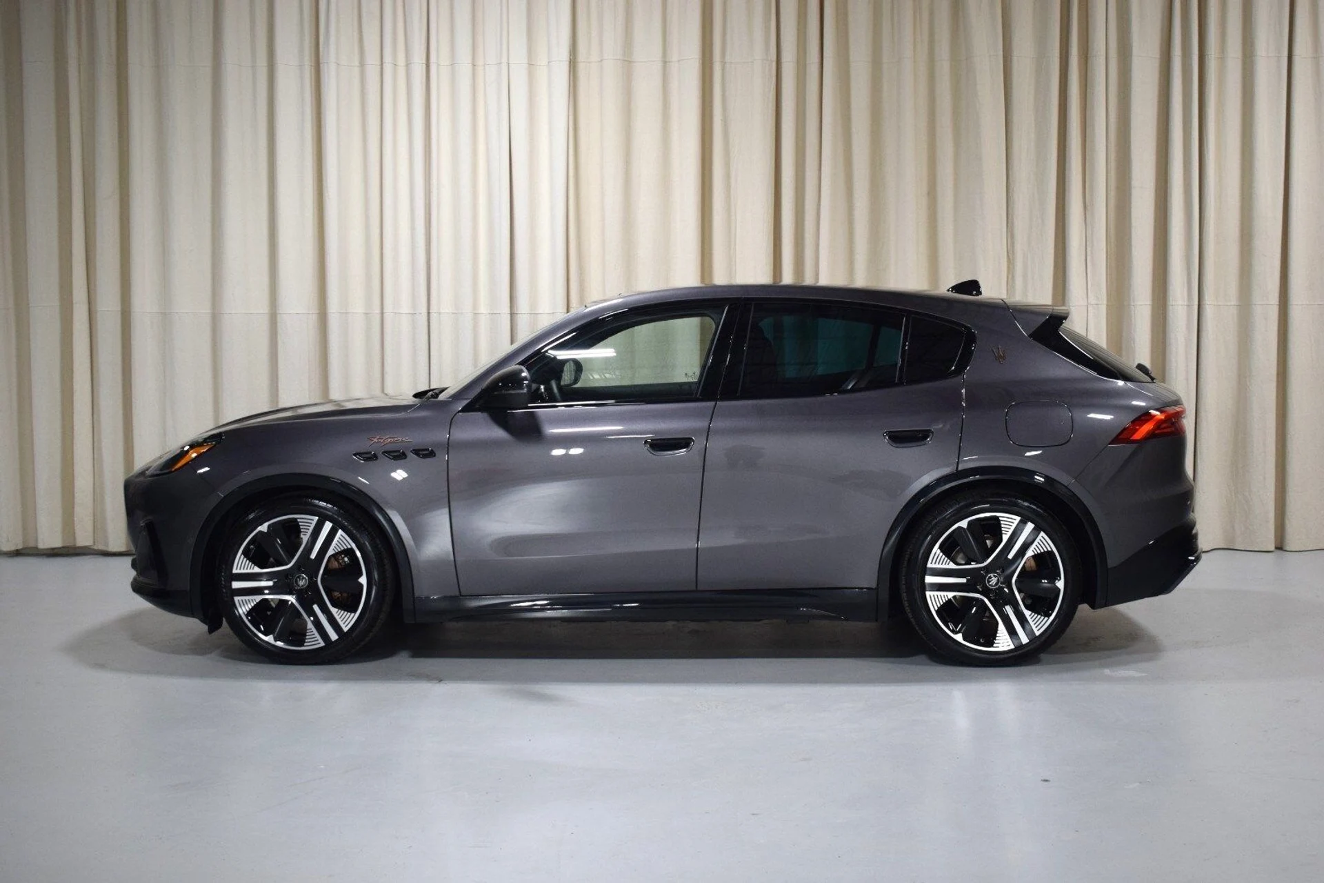 mph005_3412674663_ff41d4d5d37a9b4c5b1481f1a75f6227x_02b3ae055f