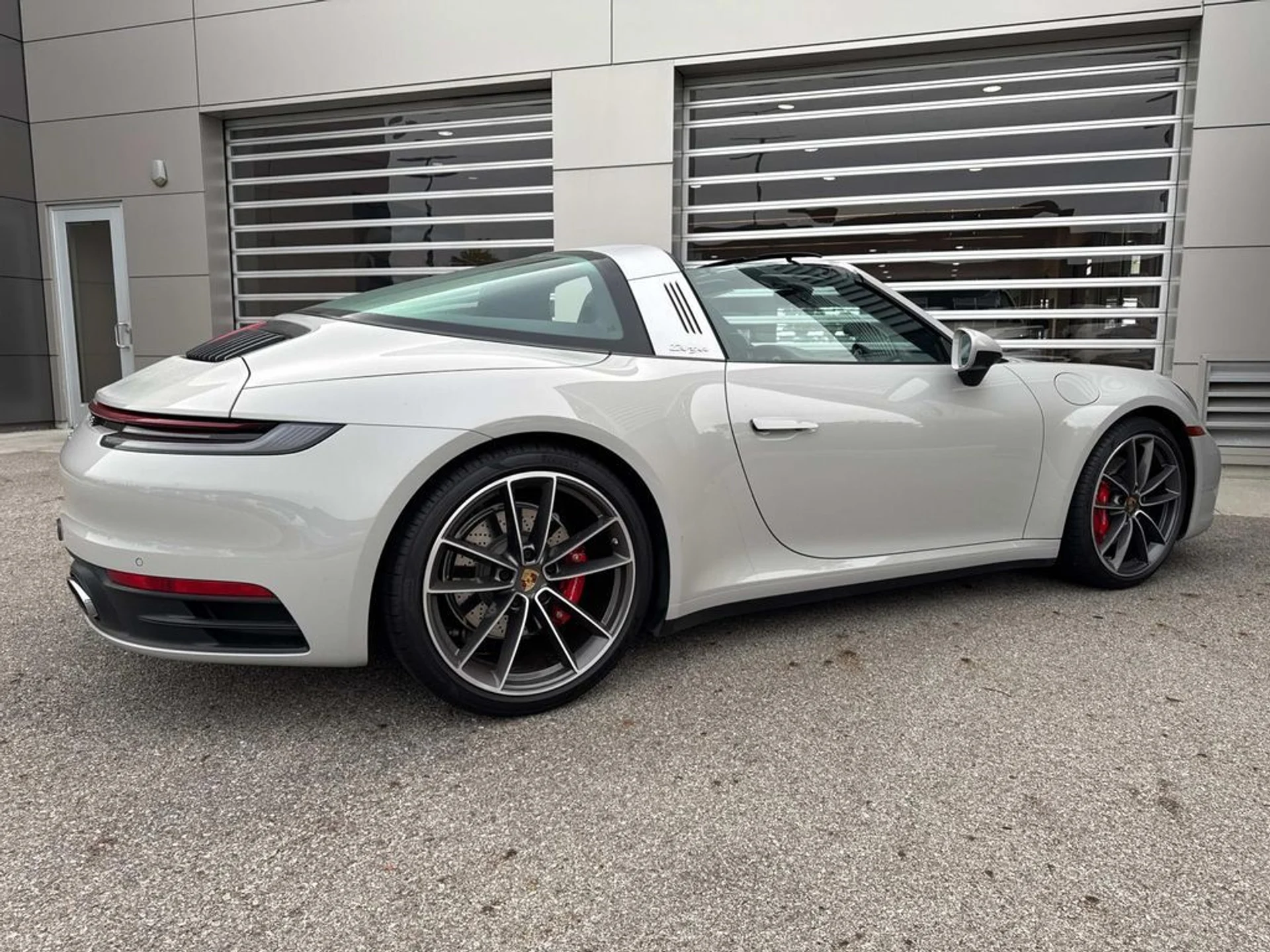 mph005_342125191_75d164b1a3576c3196829717e1620ac6_3013c64b59