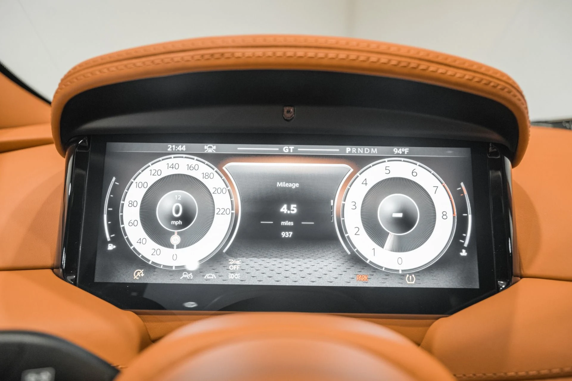 mph005_3433524614_Used_2024_Aston_Martin_DB_12_V8_COUPE_1784304834_525ce9497f
