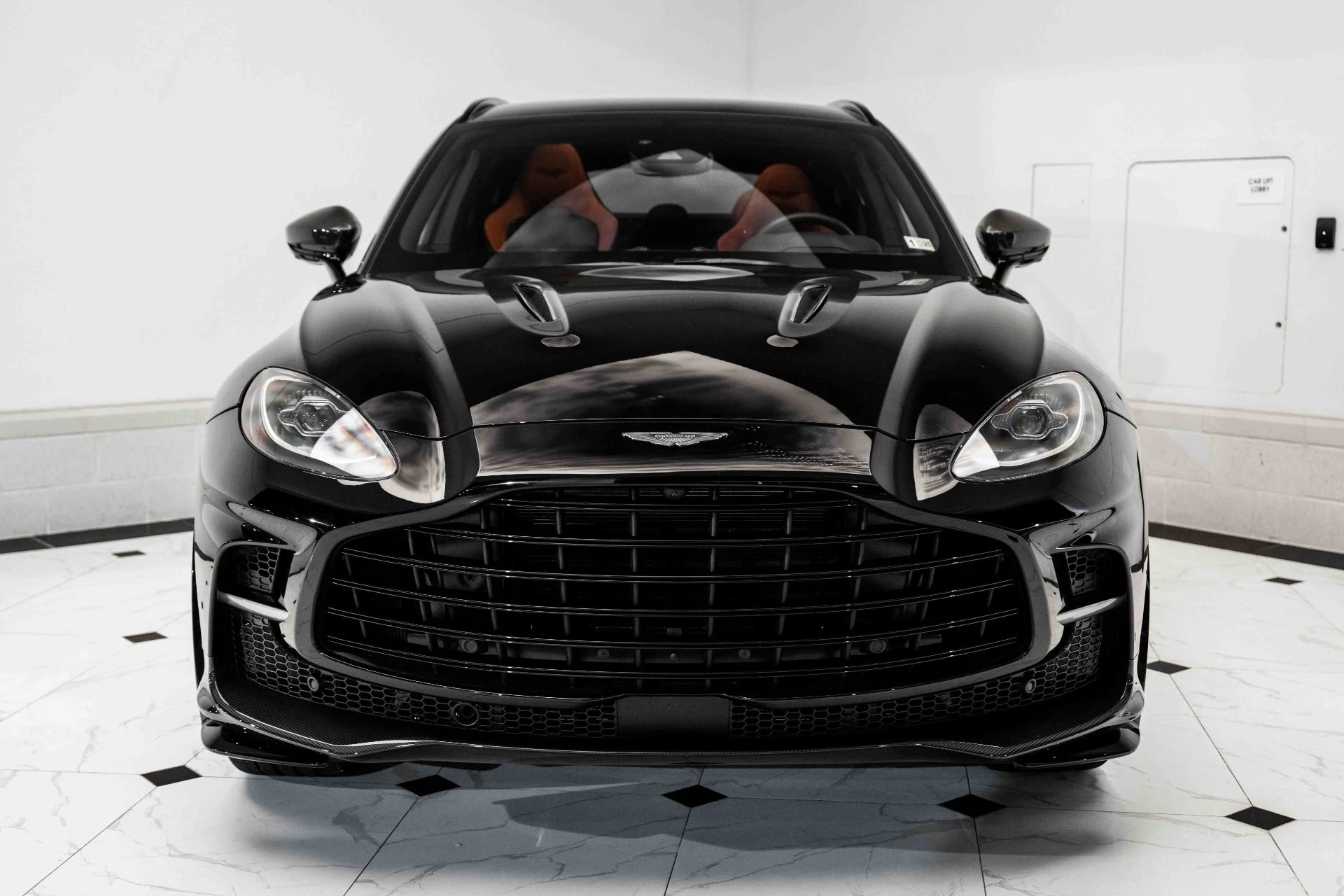 mph005_3434076398_Used_2023_Aston_Martin_DBX_707_1729954912_984c6e9d6c