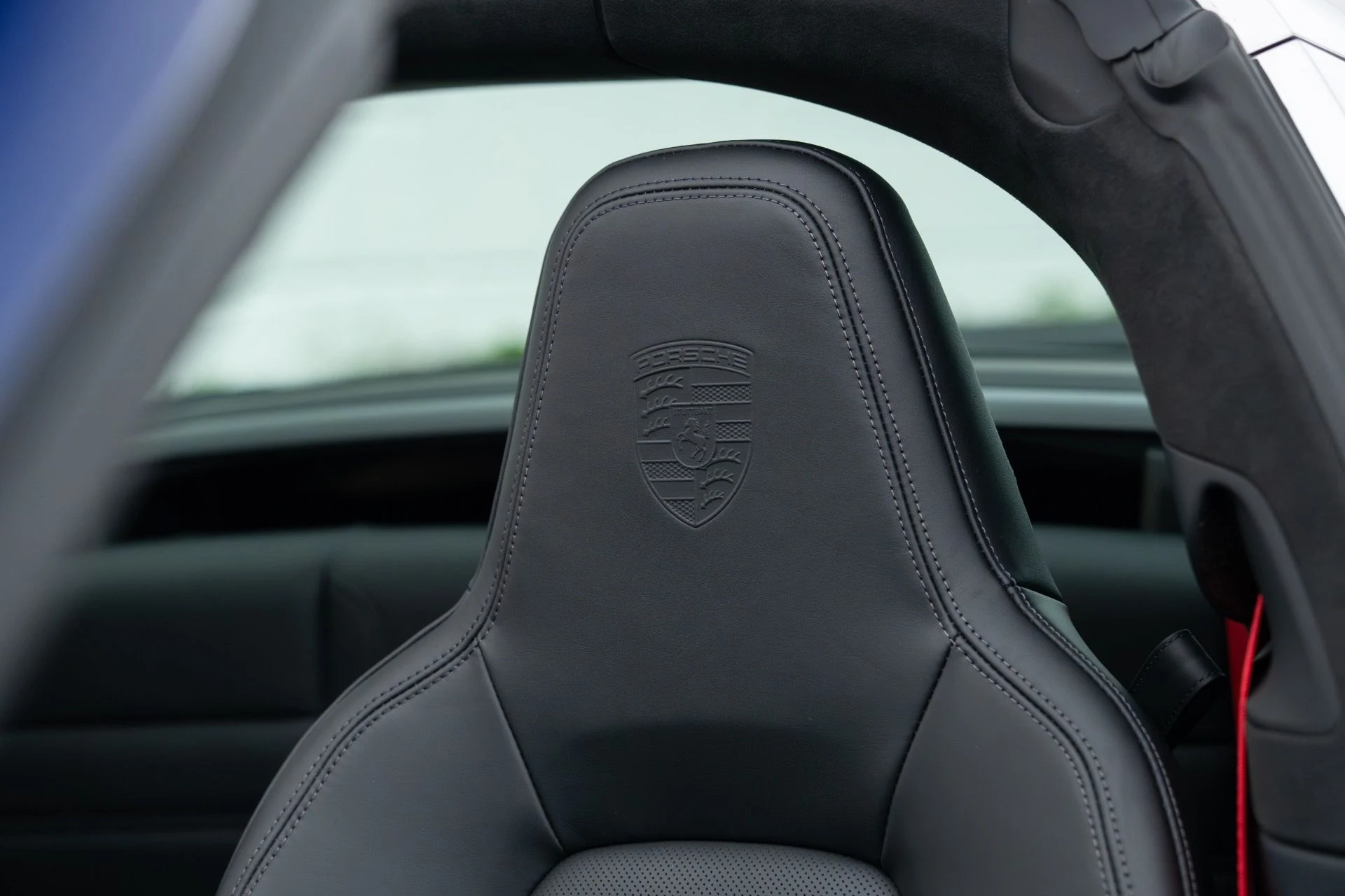 mph005_3434180293_Used_2025_Porsche_911_Targa_4_GTS_1769107430_c73ddbf13a