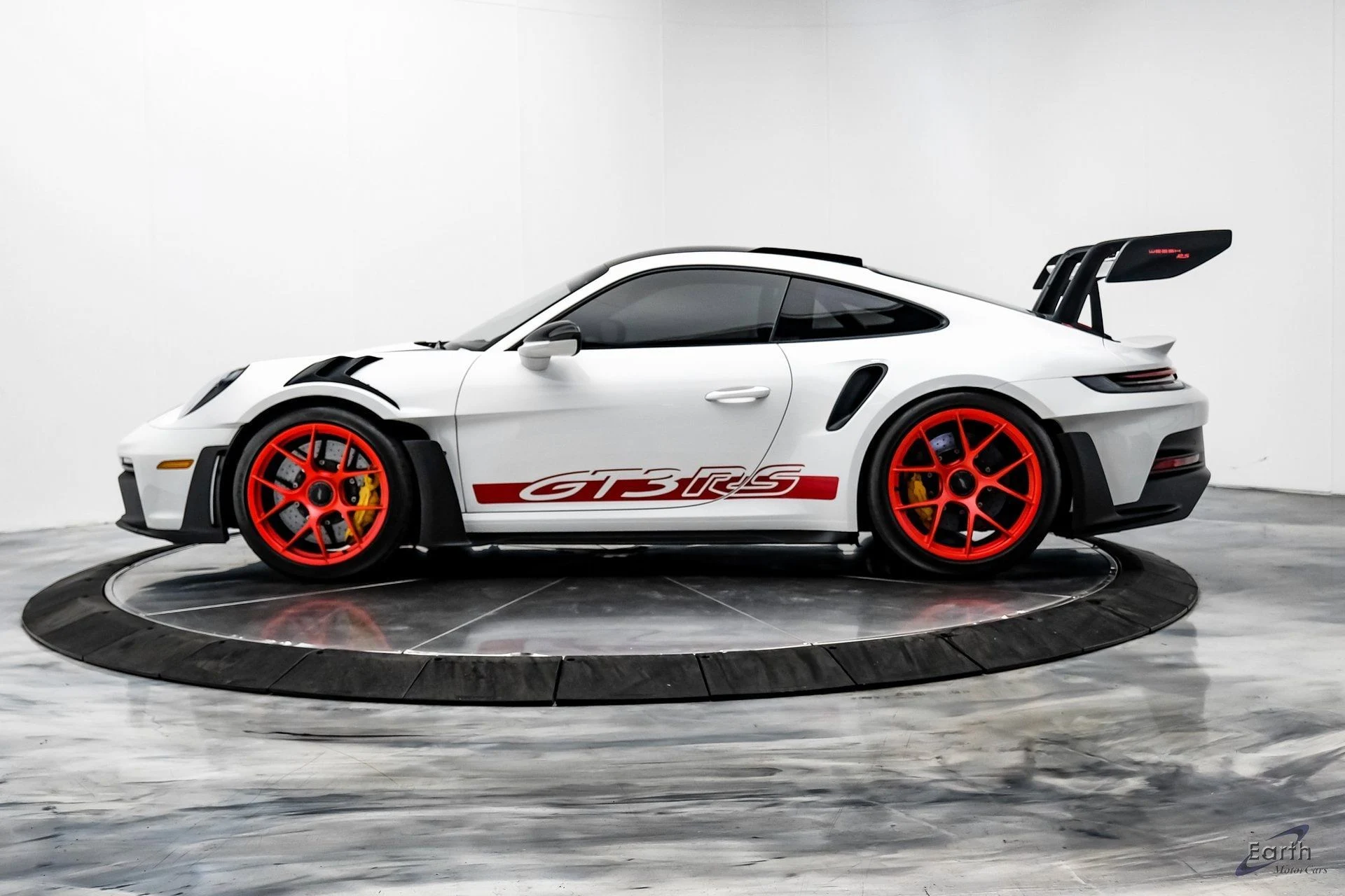 mph005_3459209692_2aa9e5c0d9760278a8bf63974aa06945x_54078b18d7