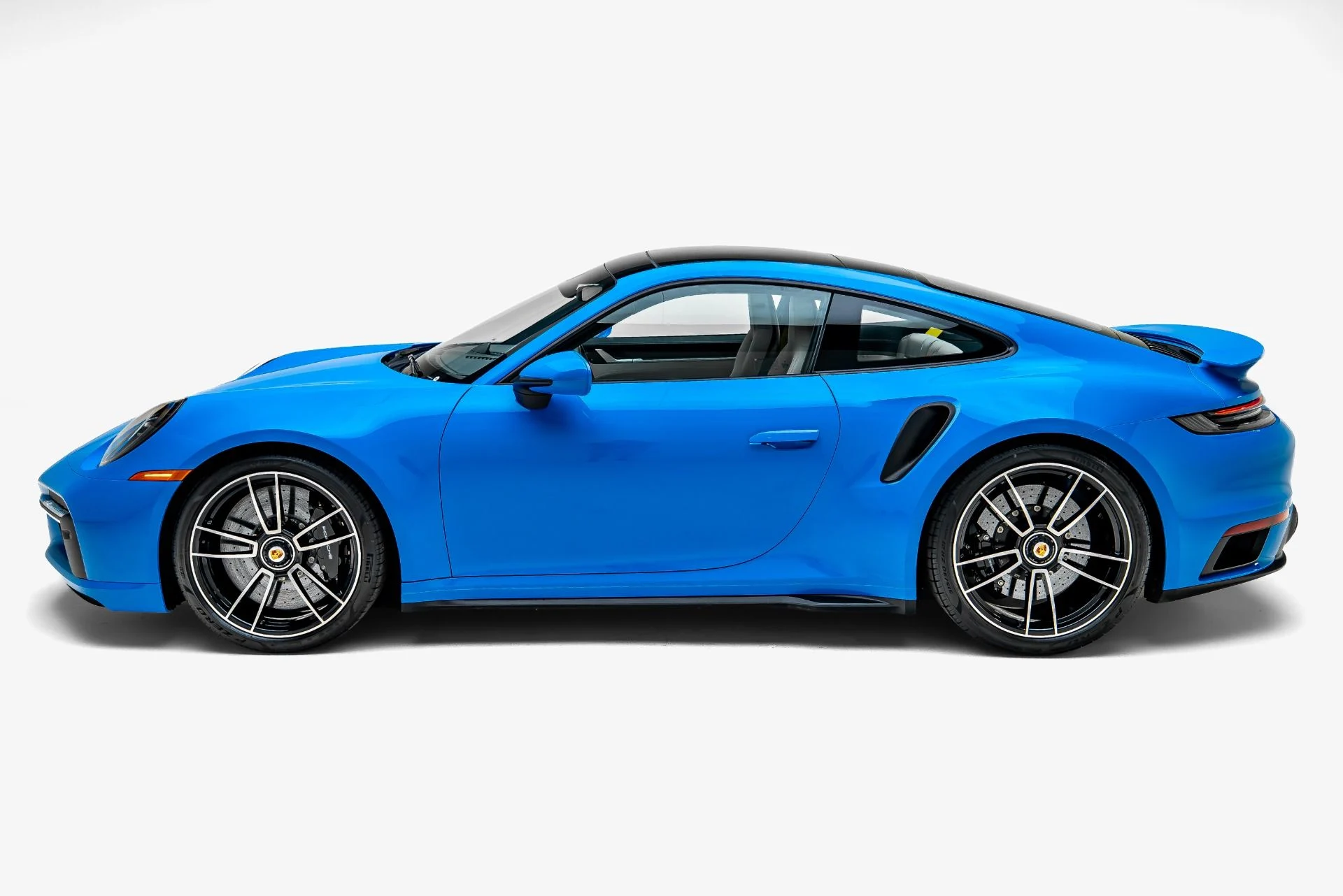mph005_3459323860_Used_2023_Porsche_911_Turbo_S_1784604628_58bad3c993