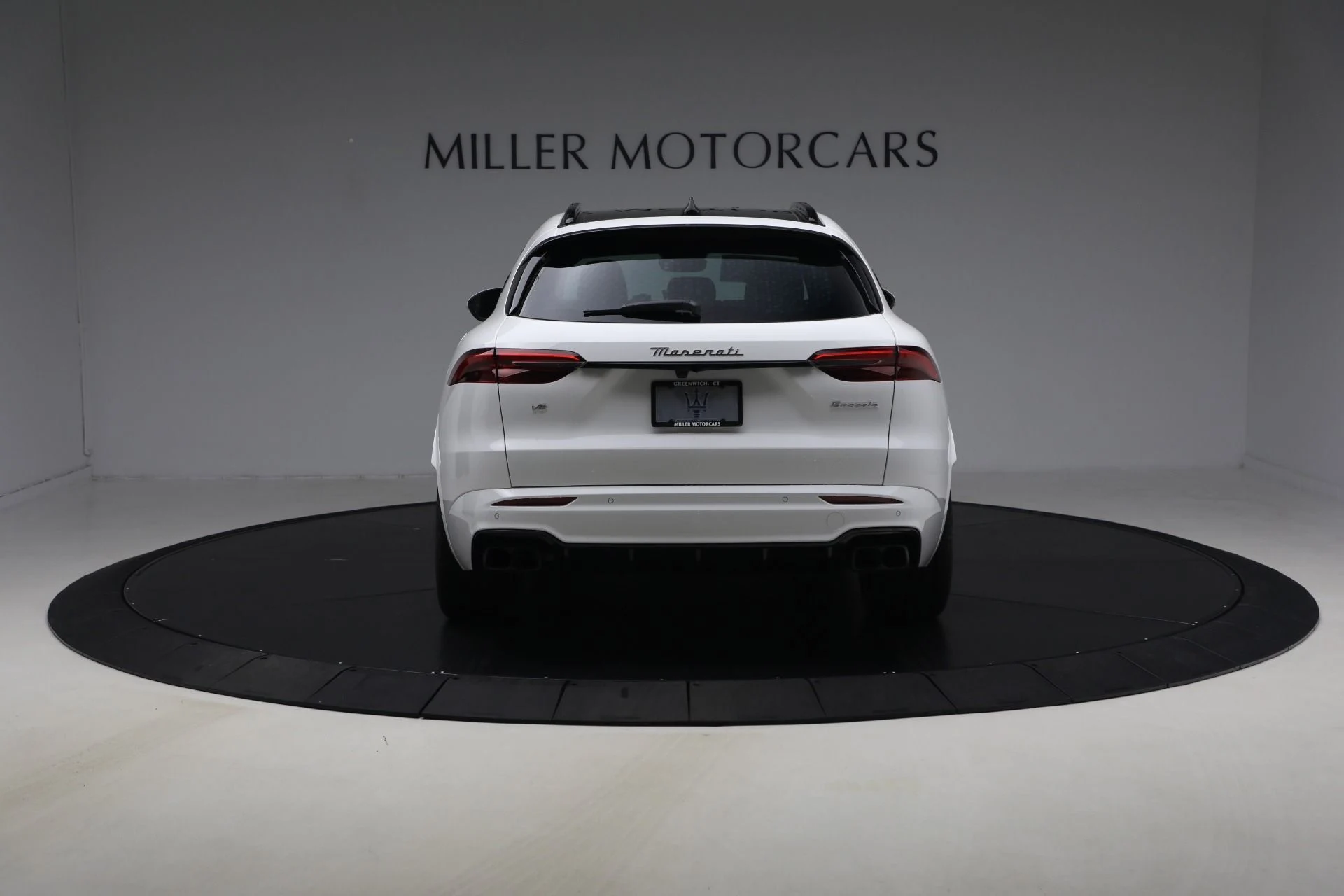 mph005_3463986617_New_2026_Maserati_Grecale_Modena_1768494462_4cc18fdc31