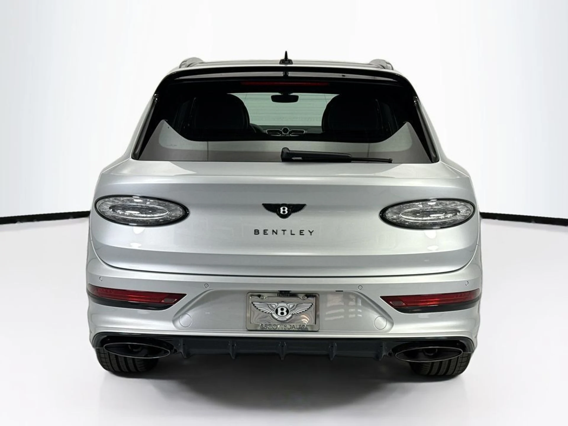 mph005_3466350027_new_2026_bentley_bentayga_8119_23011289_6_1024_09dd28065f