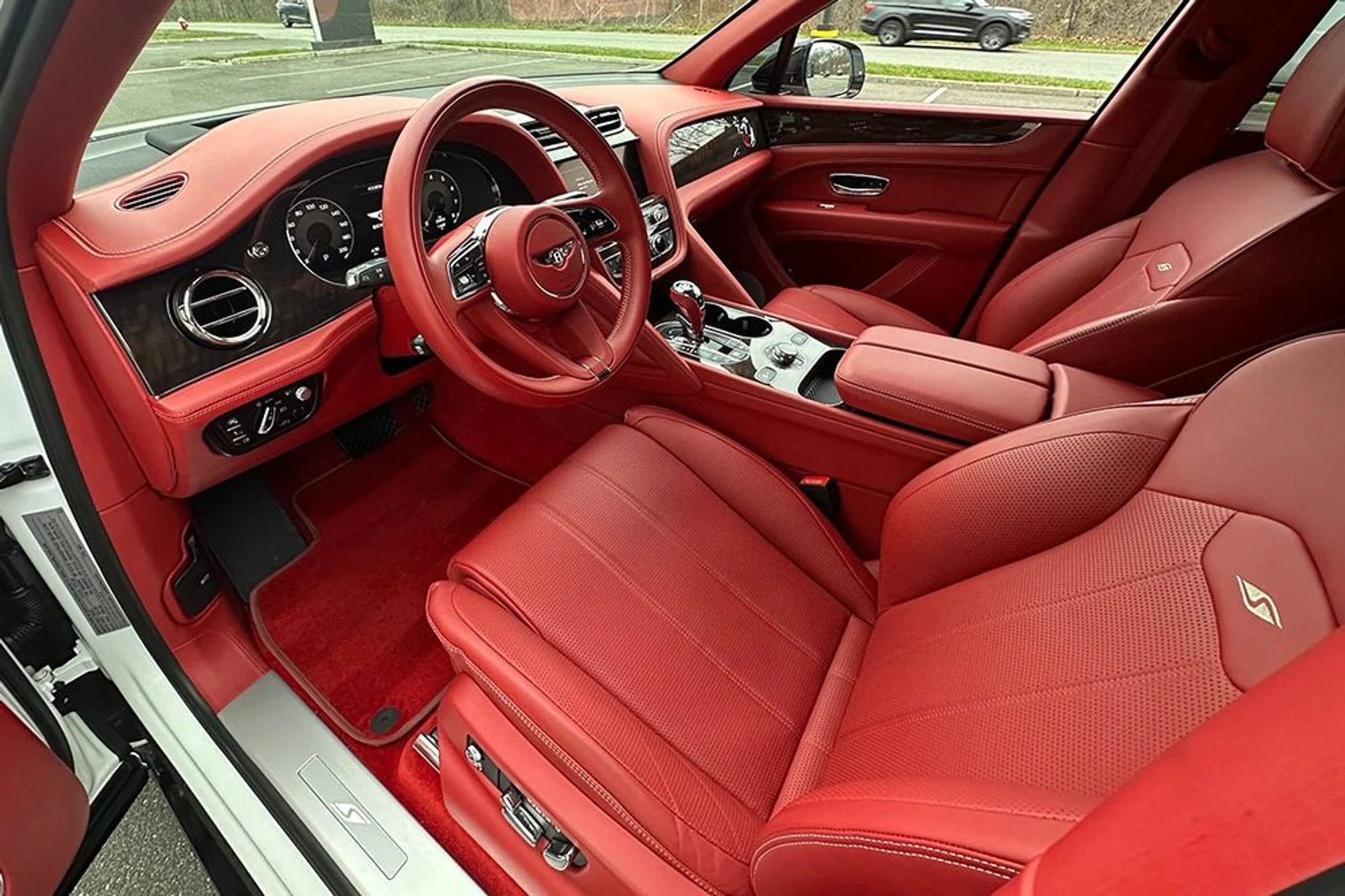 mph005_3472401485_Used_2022_Bentley_Bentayga_S_V8_1775750307_d11097cd8d