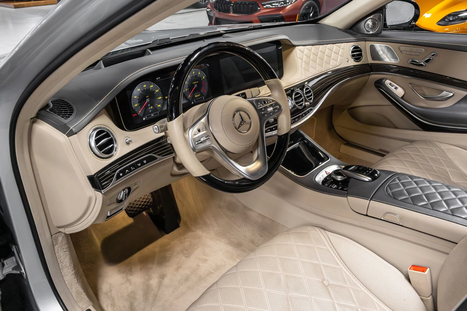 mph005_3472456642_Used_2019_Mercedes_Benz_S_Class_Maybach_S_560_4_MATIC_1763757819_879d1fb365