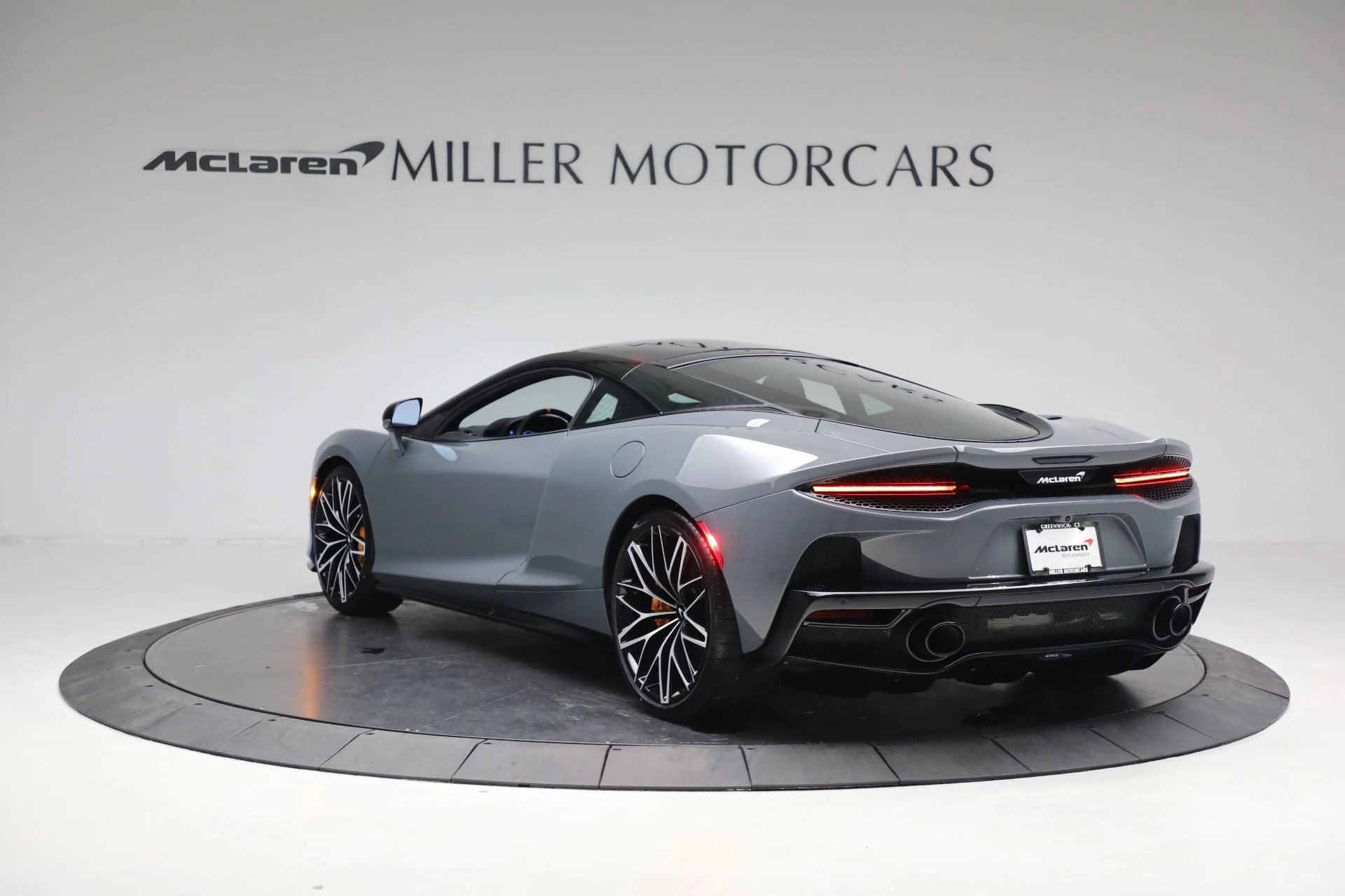 mph005_3476510242_Used_2023_Mc_Laren_GT_Luxe_14aeda5f35