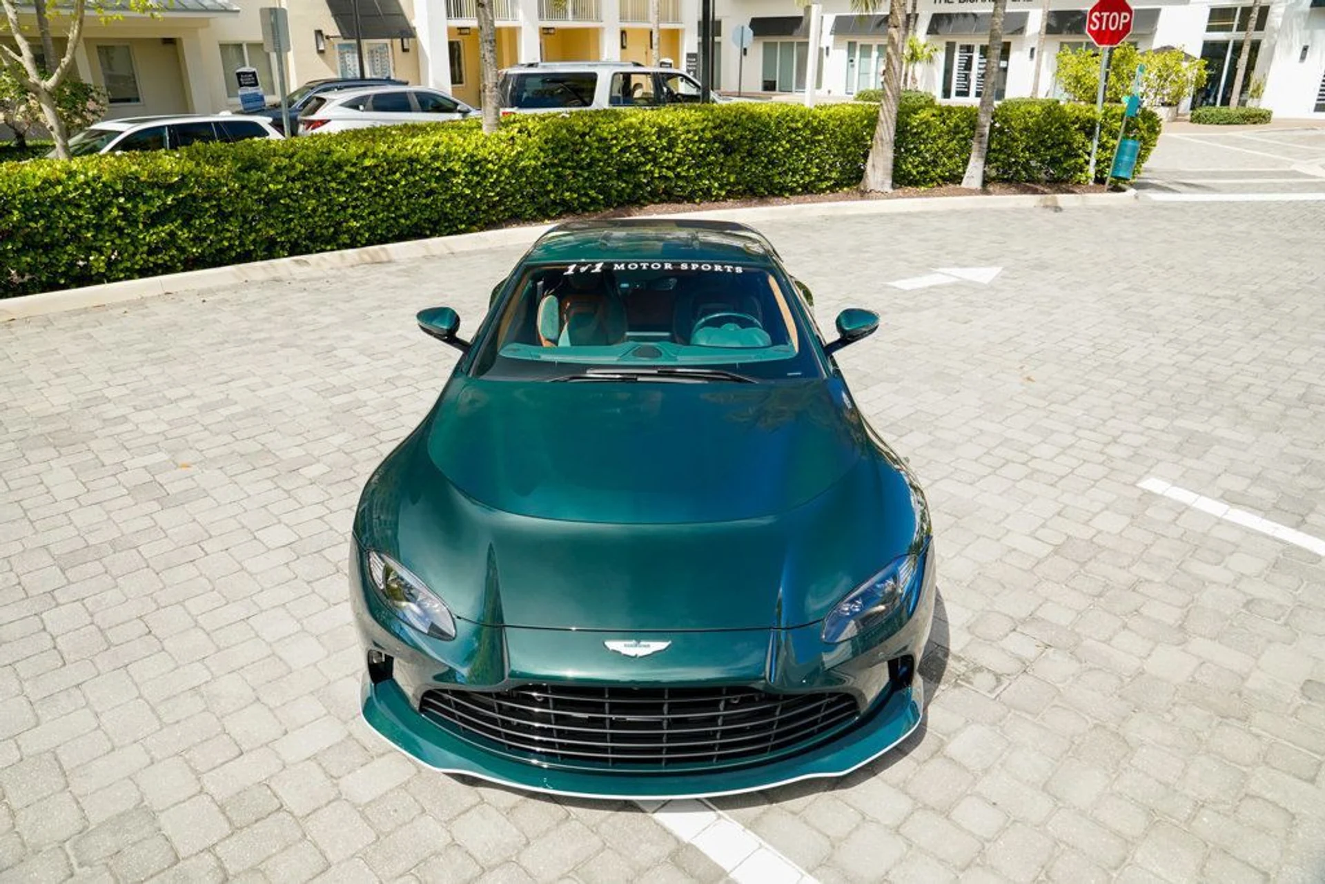 mph005_3481993103_used_2023_aston_martin_vantage_v12coupe_14354_22896697_6_1024_ec94c61621