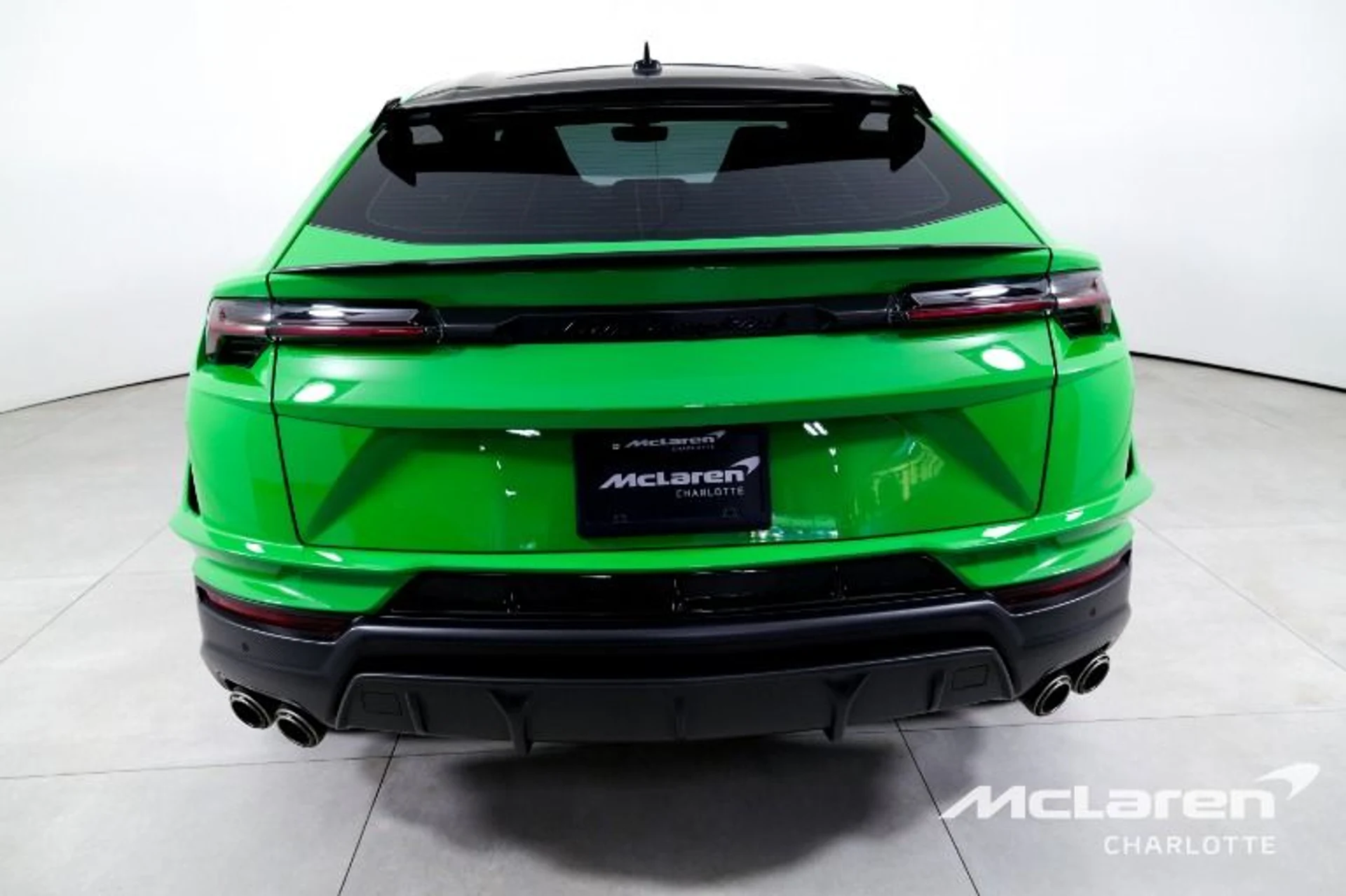 mph005_348712517_Used_2023_Lamborghini_Urus_Performante_55ec7c4f9e