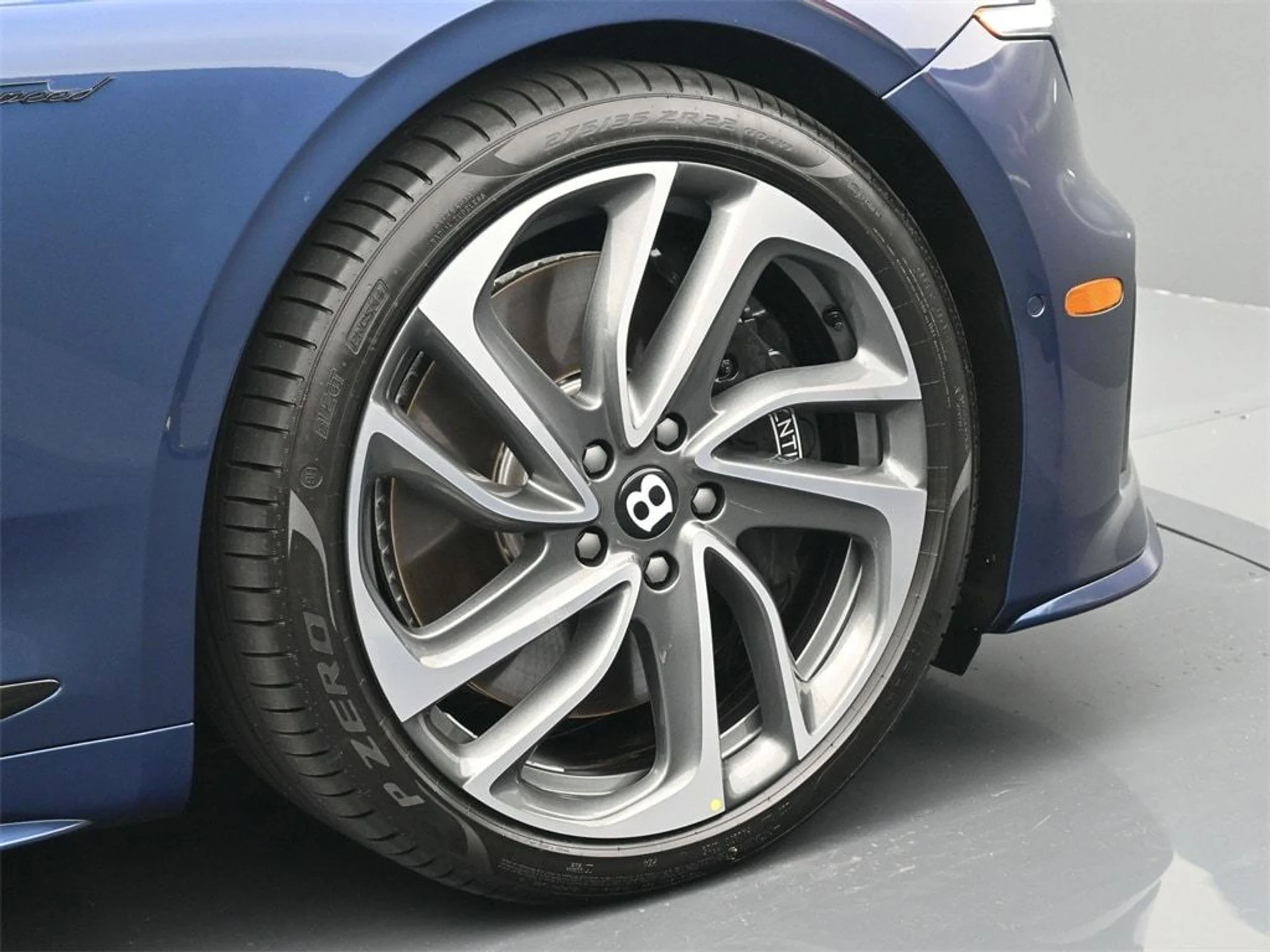 mph005_3492482266_06b1440db67345b5dbf588efc3029383x_38e613eab9