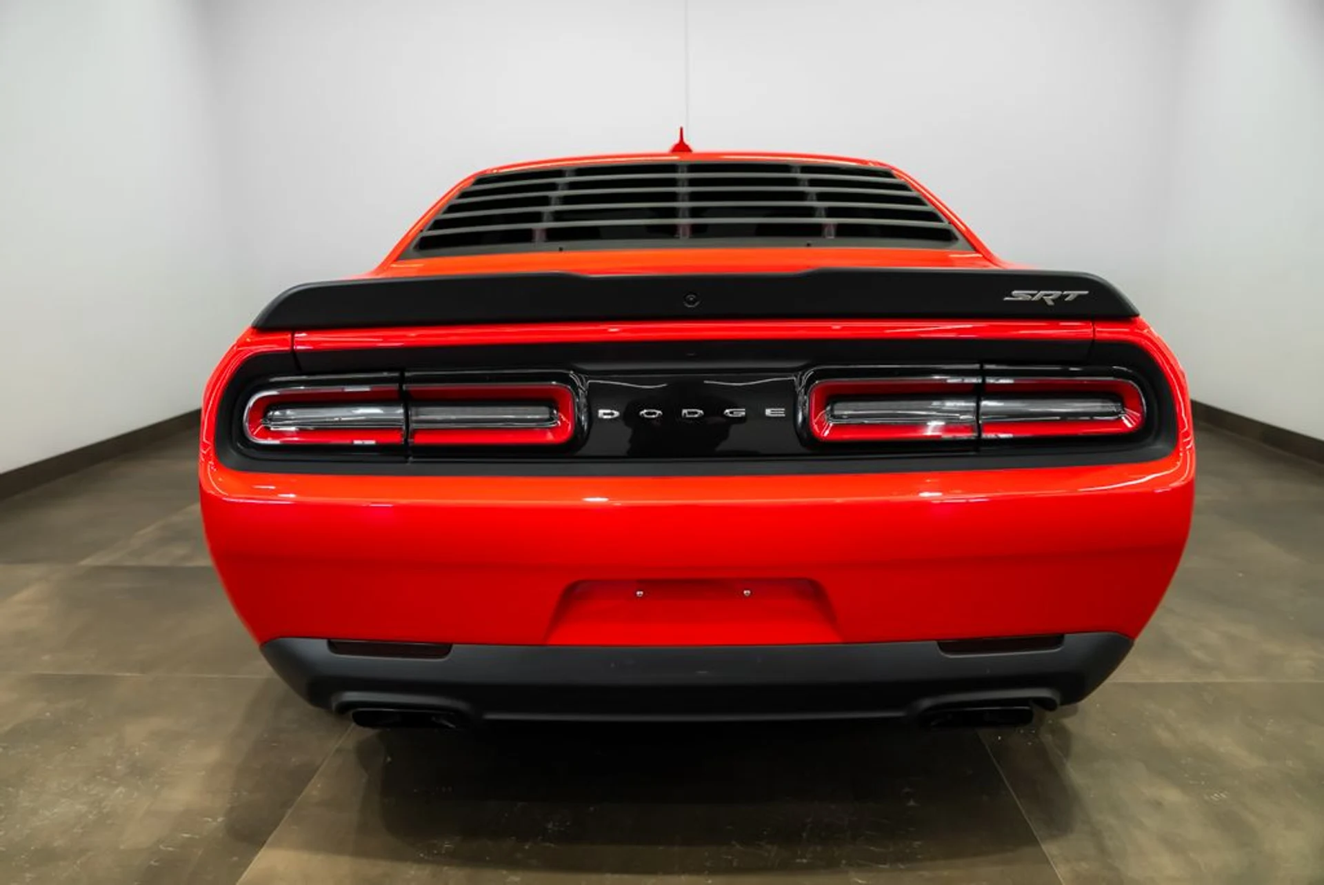 mph005_3499667153_dodge_challenger_2018_jpg_v_1775587595_887dfa32f6