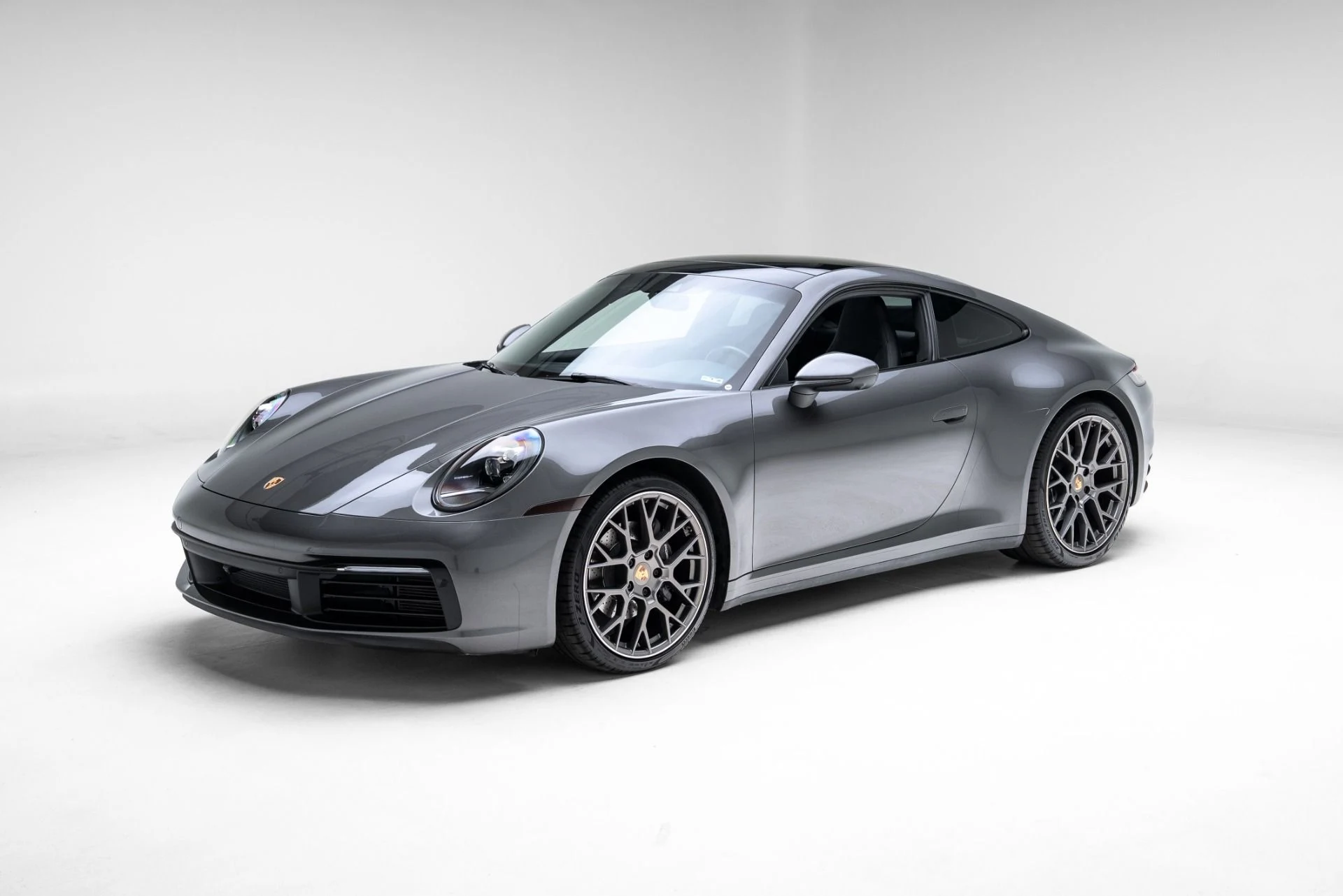 mph005_3501313843_Used_2020_Porsche_911_Carrera_1775067552_90b473464f